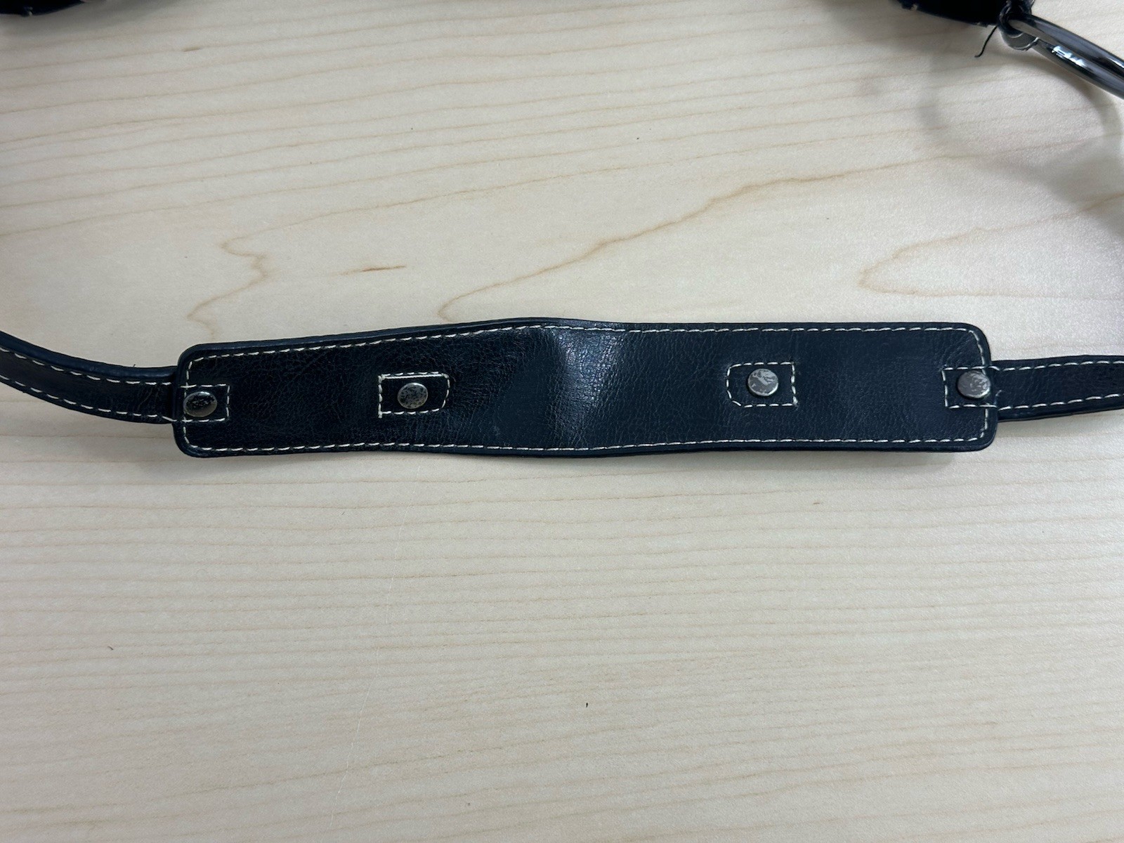 GUESS Vintage Black Logo Shoulder Bag Studded Buckle Magnetic Close Silver