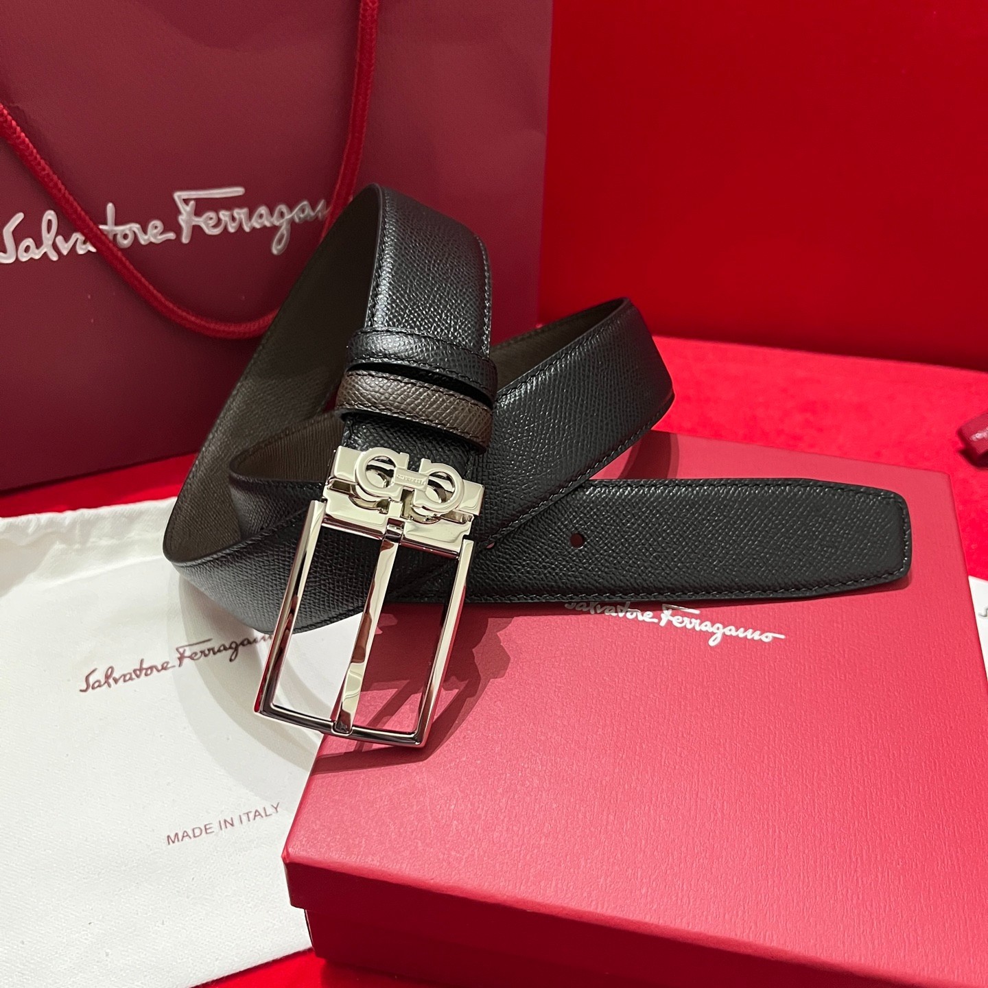 Salvatore Ferragamo Gancini Men’s Reversible Leather Belt