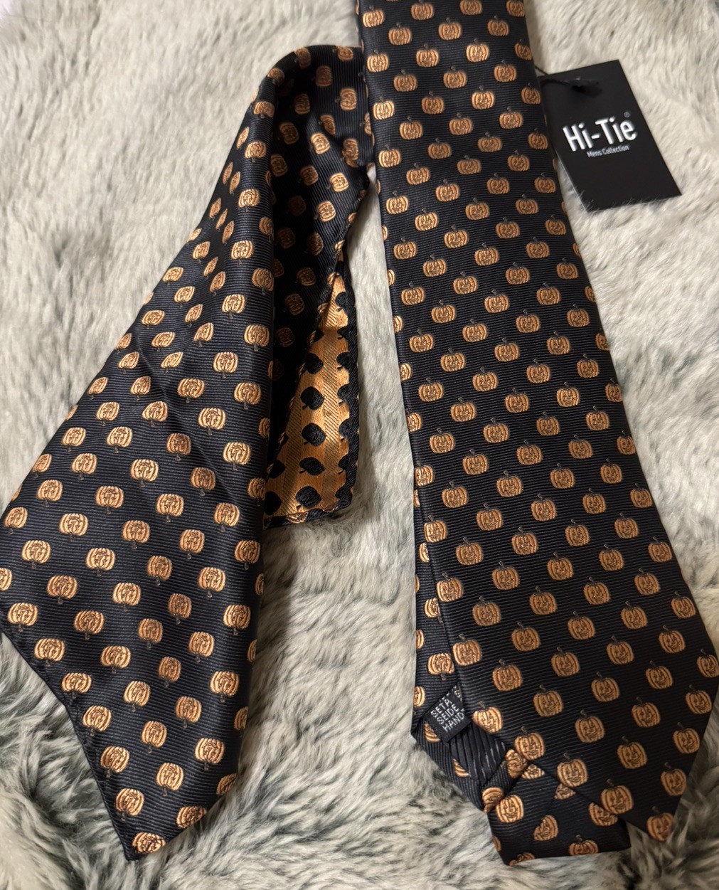 Hi-Tie Silk Tie Handkerchief Set Pumpkin Theme Tag New