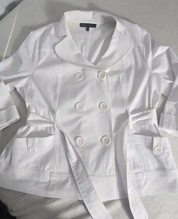 Harvé Benard Cropped Jacket Womens Large White Short 3/4 Sleeve 3 Button Front