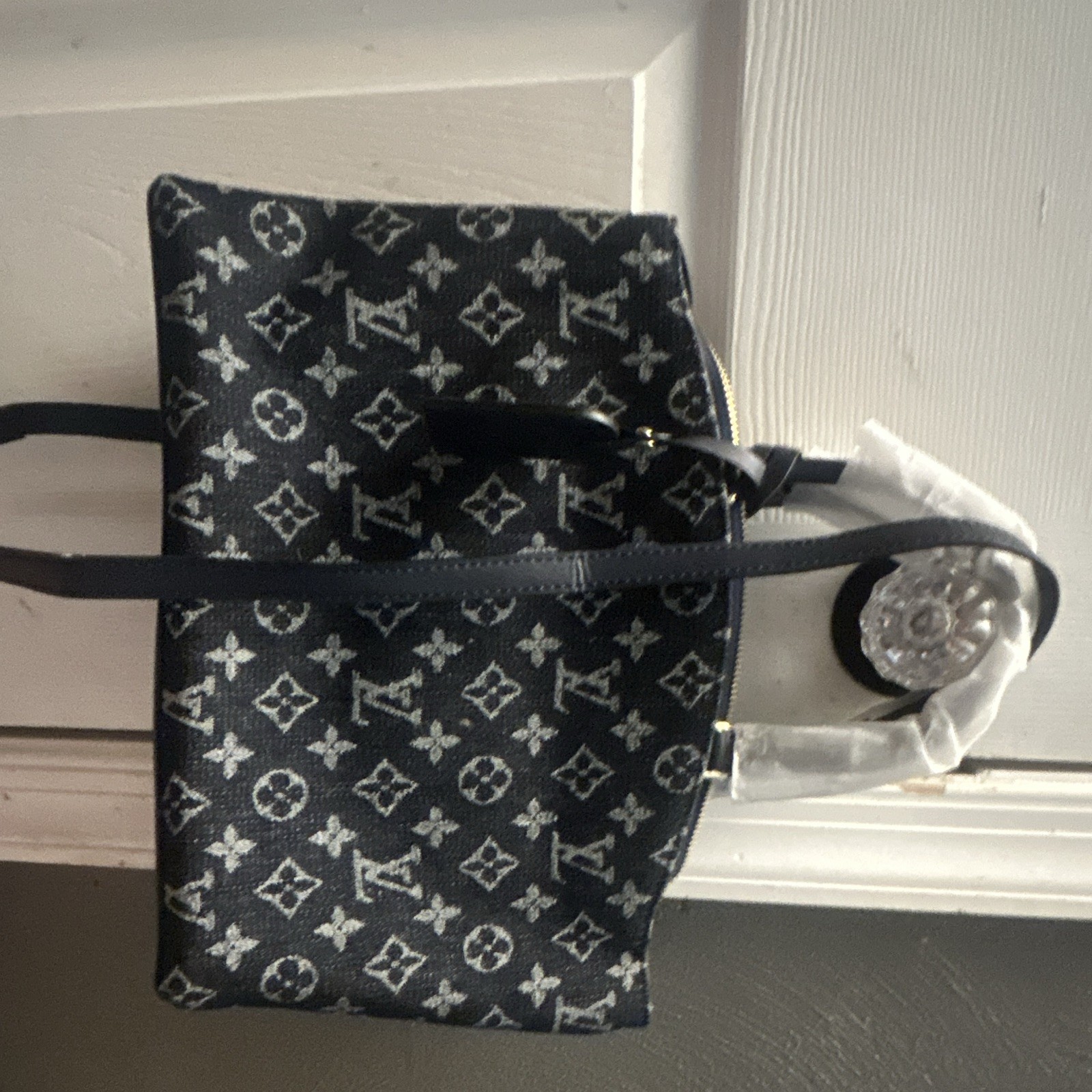 Women’s Black/Gray Monogram Folding Zip-Around Wristlet Wallet Clutch