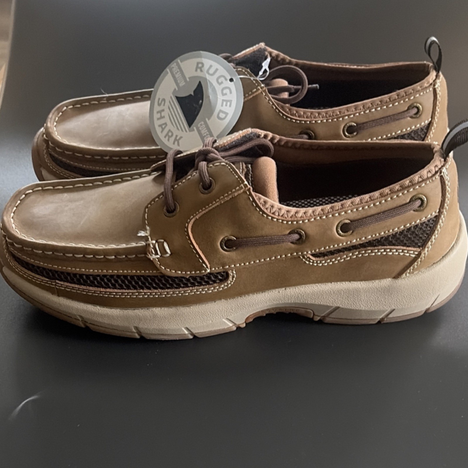 Rugged Shark Brown Leather Boat Shoes Men’s Casual Solid Rubber Sole