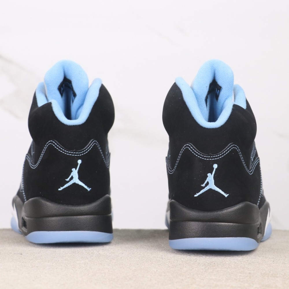 DD0587-008 AJ5 Retro BLACK UNIVERSITY BLUE CAROLINA UNC 2026 NEW