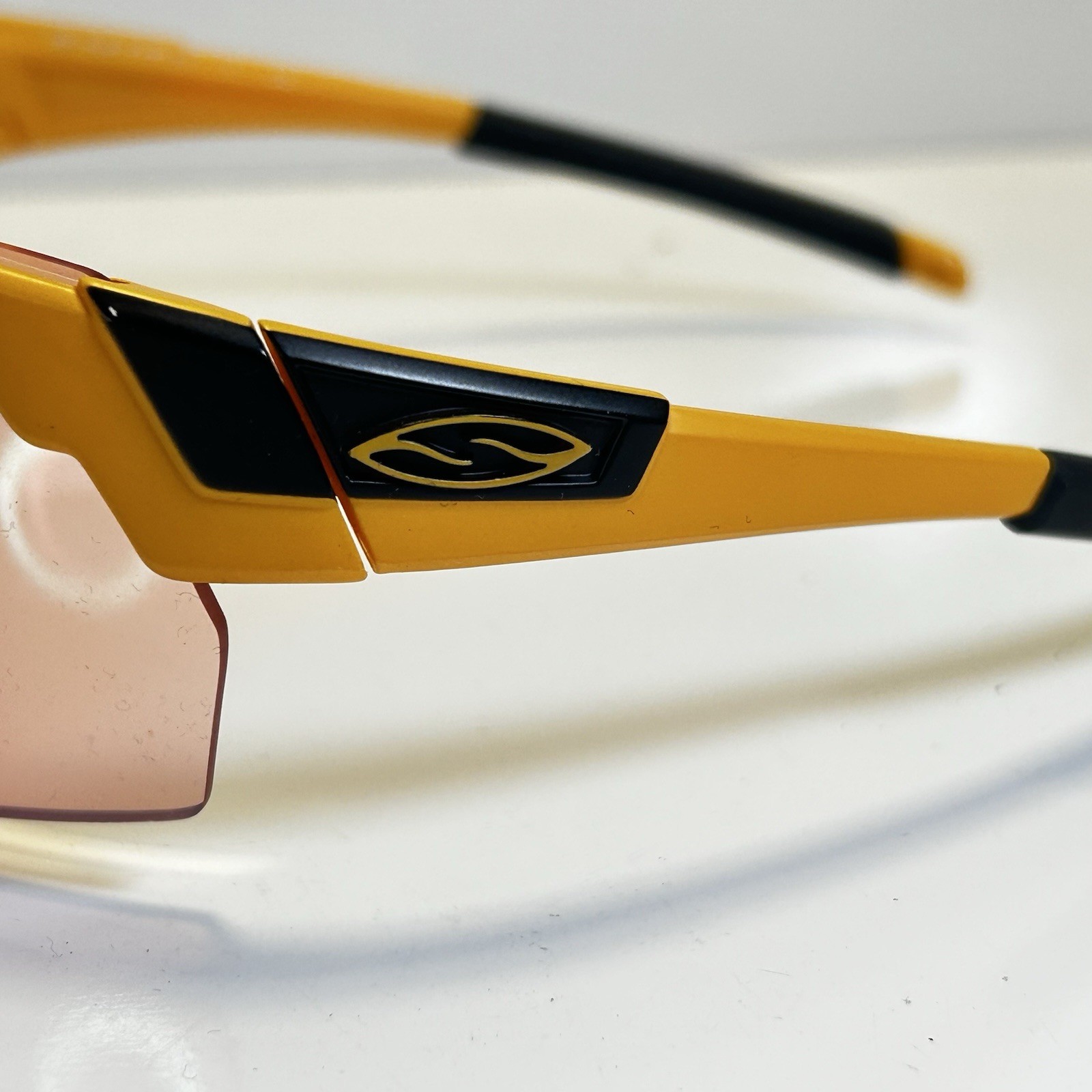 Smith Pivlock Arena Max Interchangeable Sunglasses Barely Used Mustard MT01
