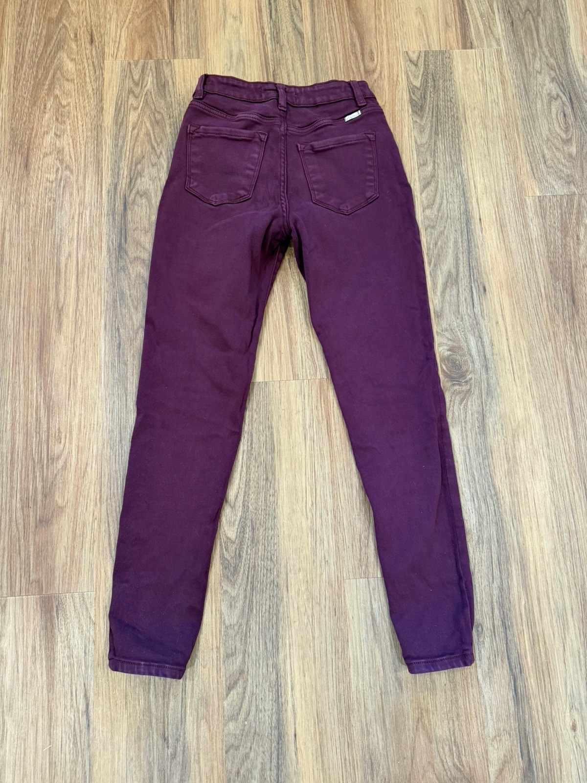 Kancan Womens Size 7/27 Burgundy Skinny Jeans High Rise Button Fly Stretch