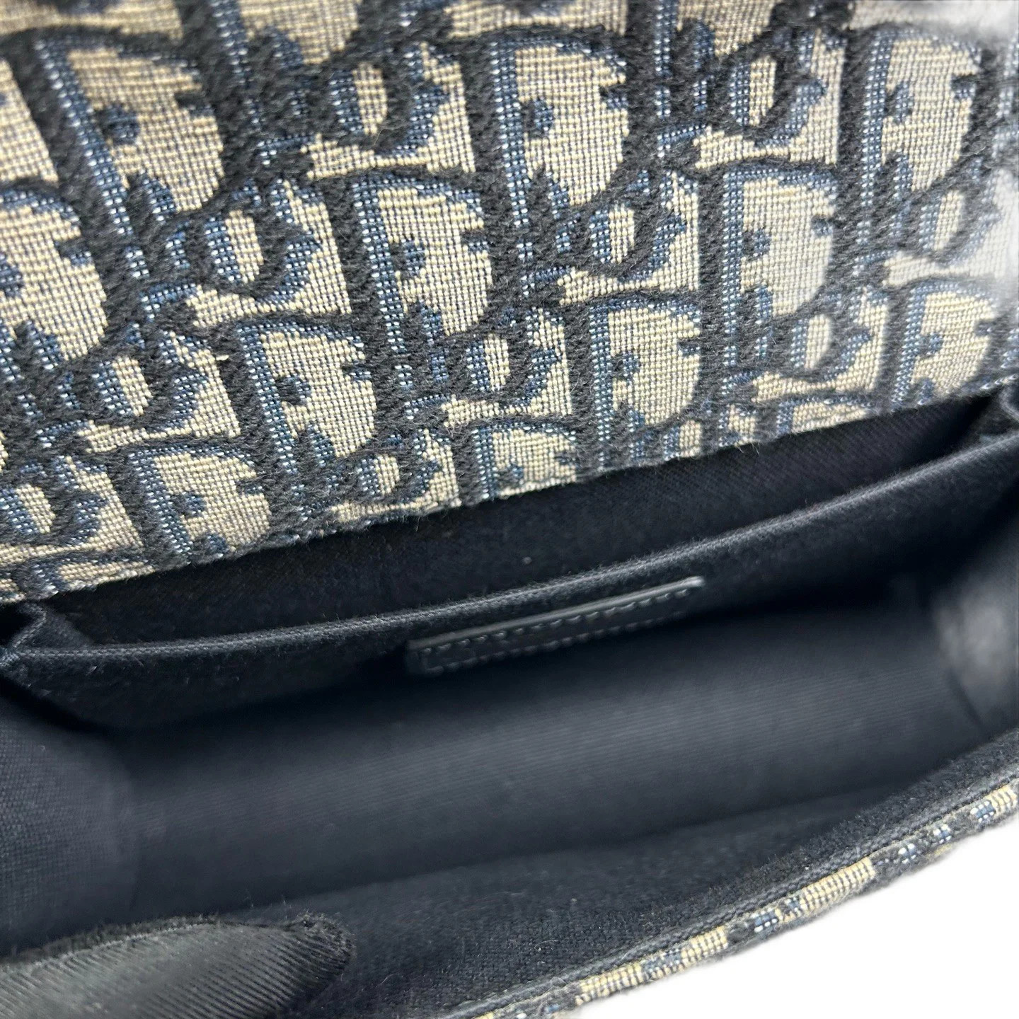Dior 30 Montaigne Chain Flap Bag Small Black Beige Navy Oblique (dh072426c2r)