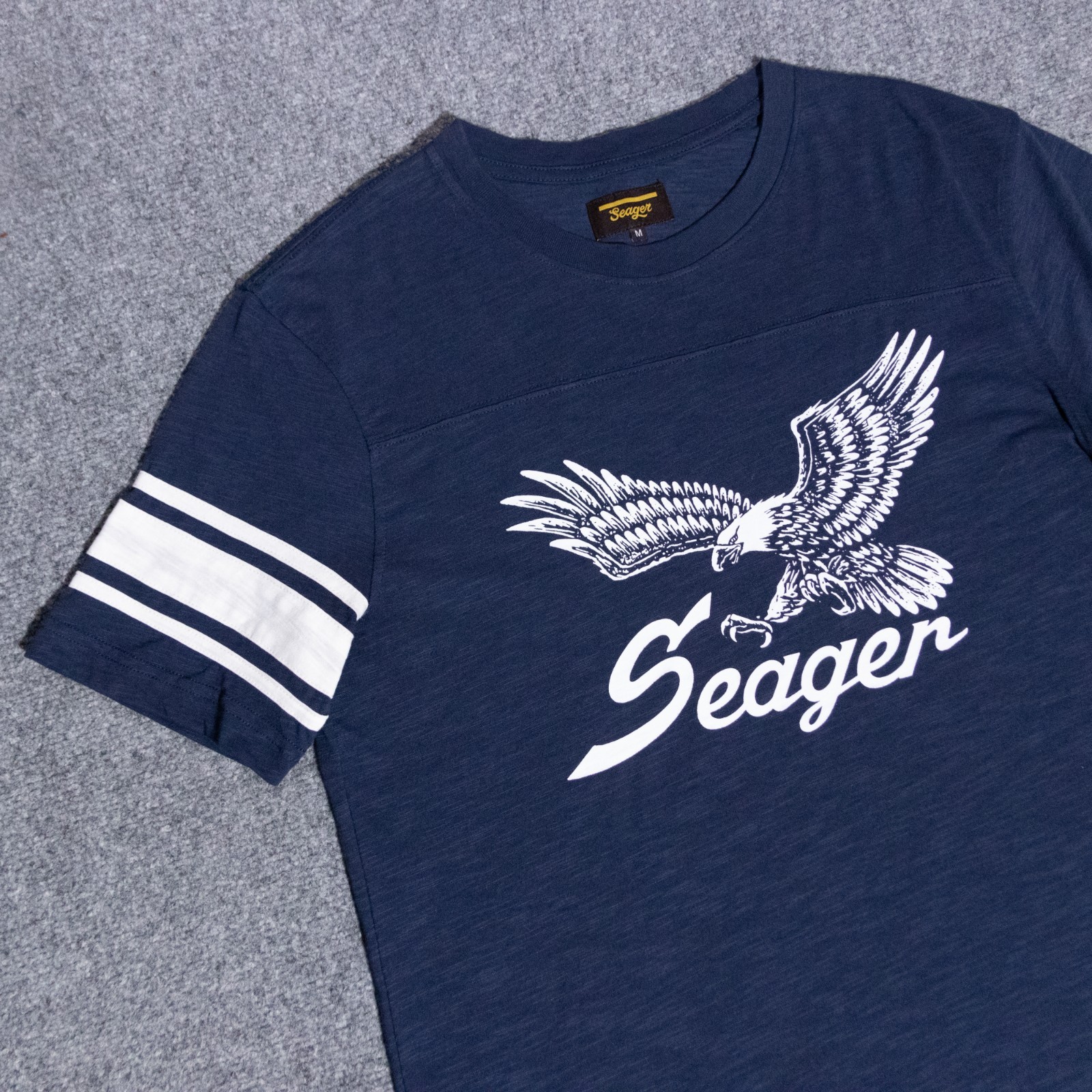 Seager Riggins Eagle Crew Tee Navy Blue Slub Cotton T-Shirt Medium Varsity Retro