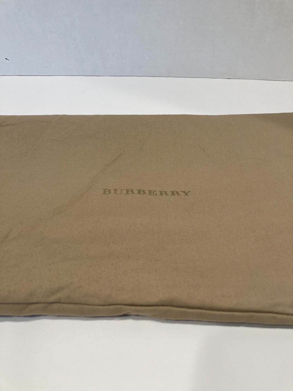 Burberry Authentic Dust Cover Bag Drawstring For Purses Beige 21” x 22” NEW