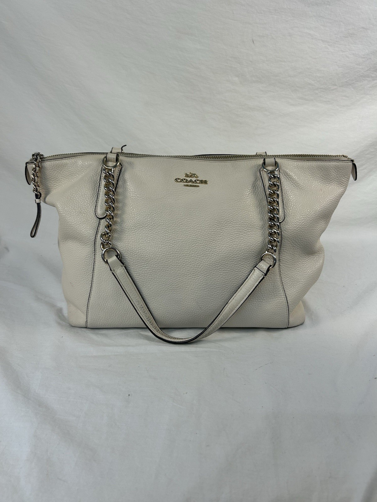 Coach F29007 Ava Chain Tote In Ivory Crossgrain Leather