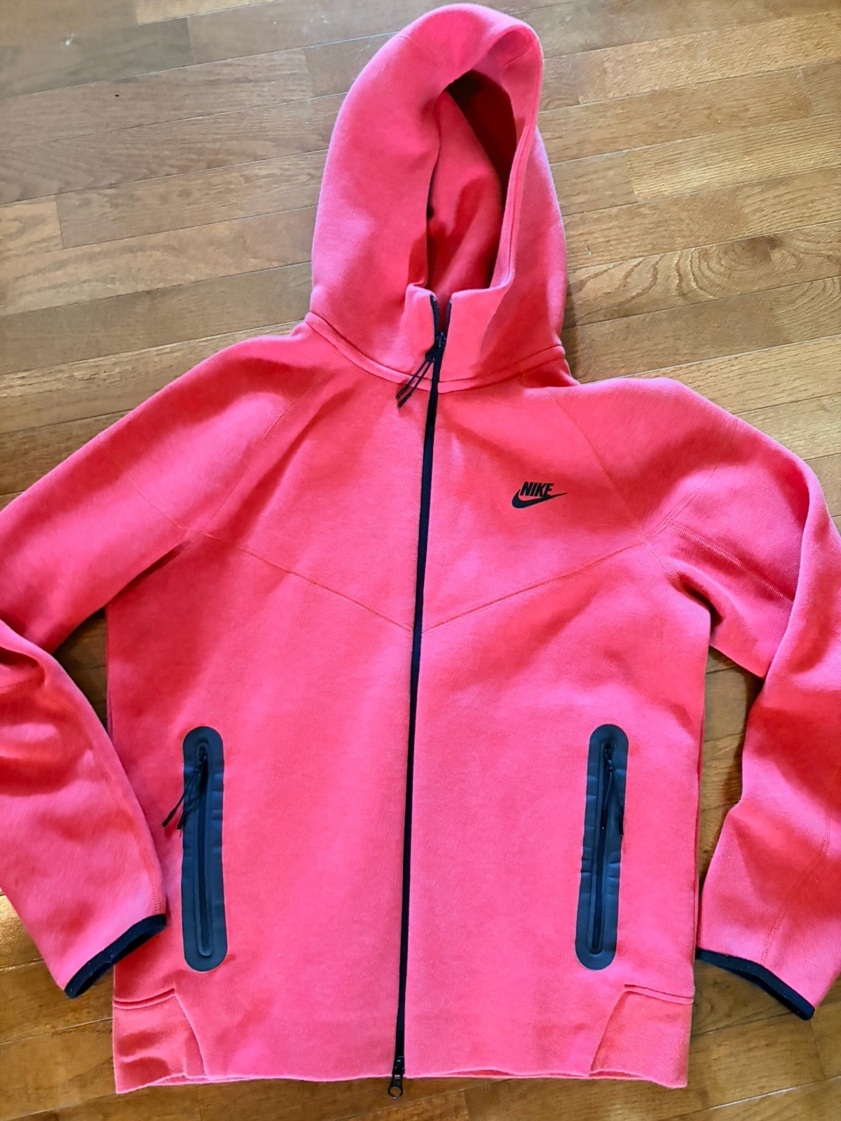 Nike Men’s Red Full Zip Nike Tech Hoodie w/ Pockets Size M