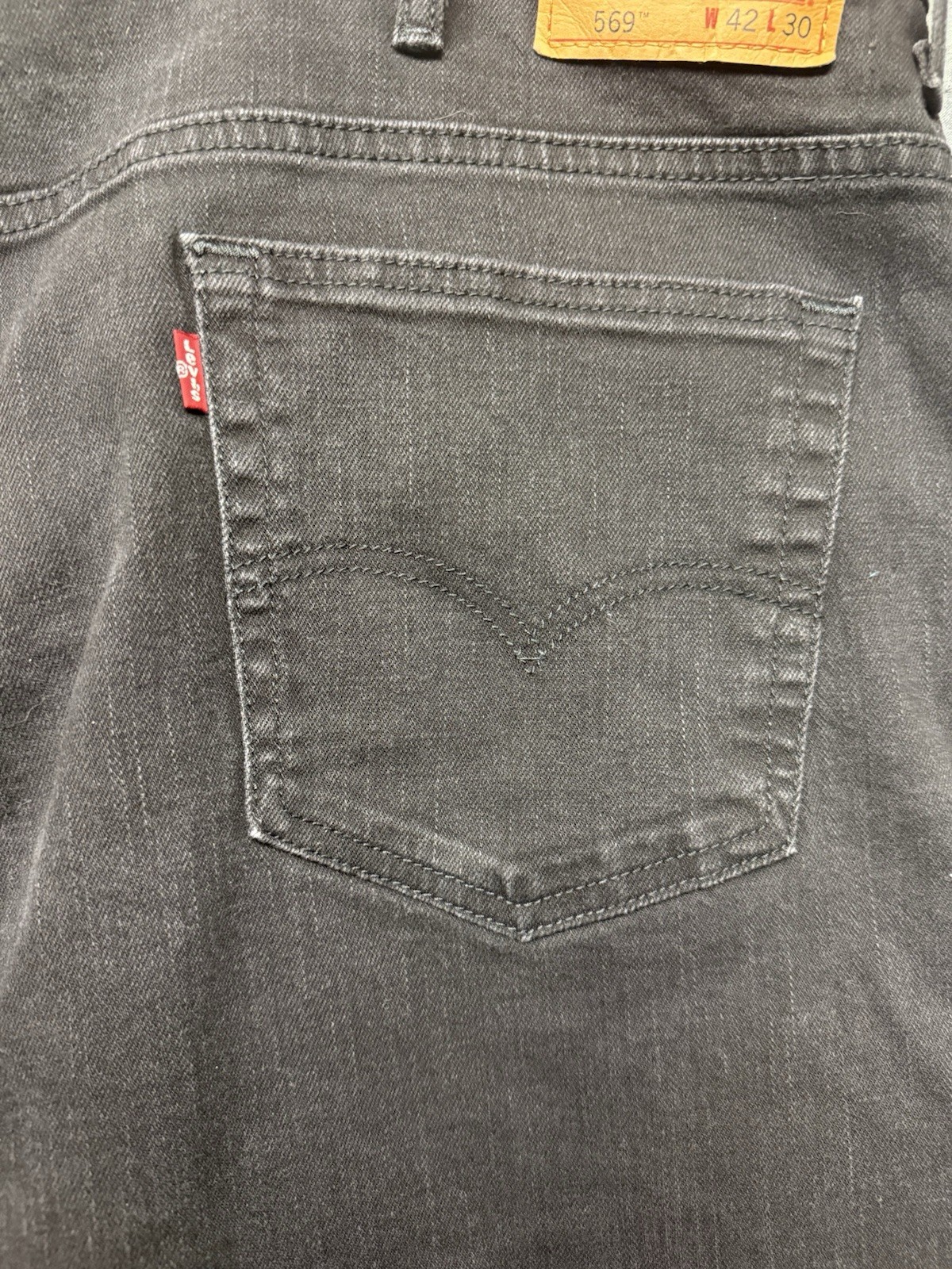 Levi’s 569 Loose Straight Black Jeans Men’s 42×30 Denim Red Tab 42 x 30
