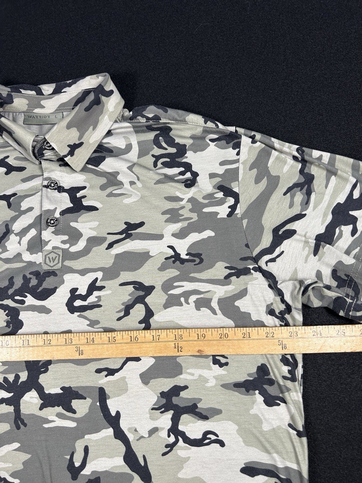 Warrior Men’s L Gray/Black/White Camo Polo Short Sleeve Logo (1080)