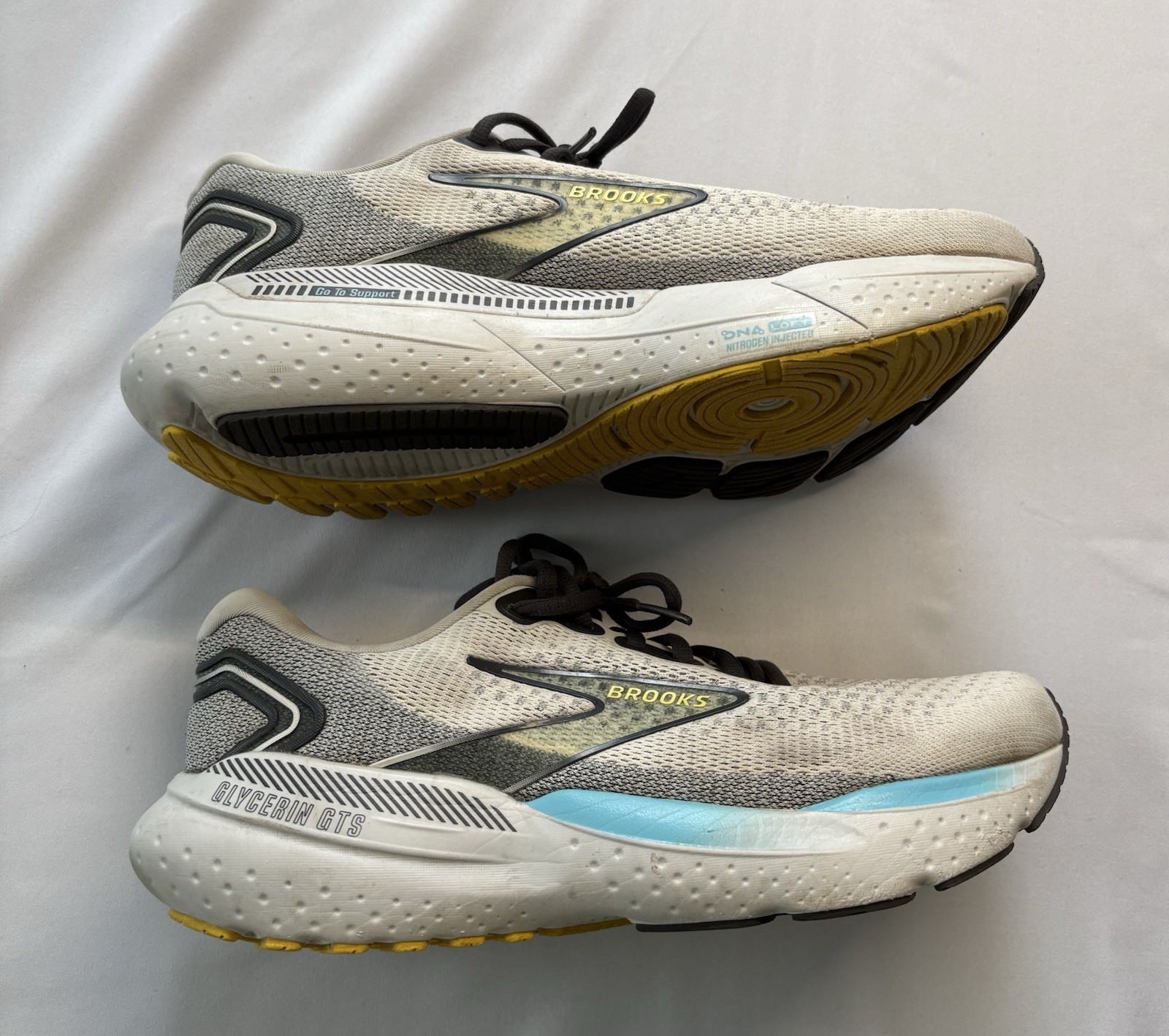 Brooks Running Shoes Men’s Glycerin GTS 21 Coconut Forged Iron Yellow Size 9