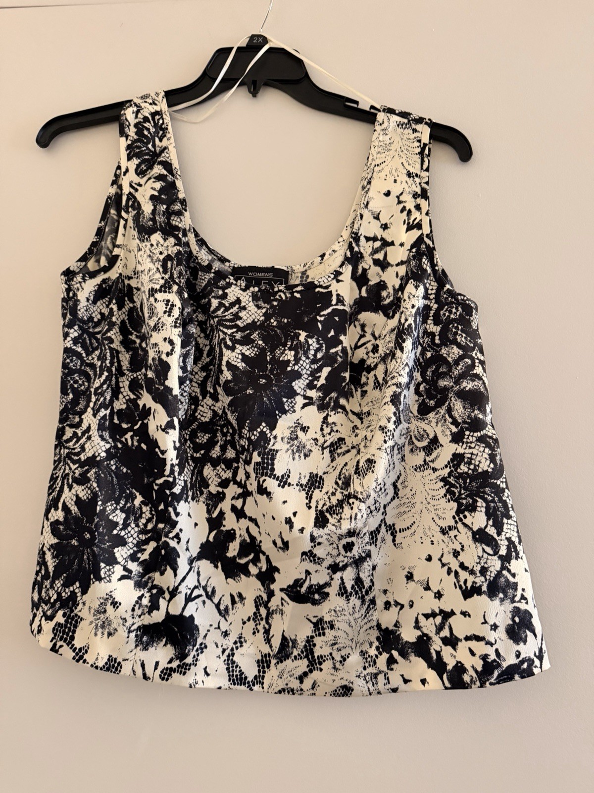 Alex Evenings 2 Pc Twin Set Jacket & Shell Top 1X Black Ivory Lace Effect