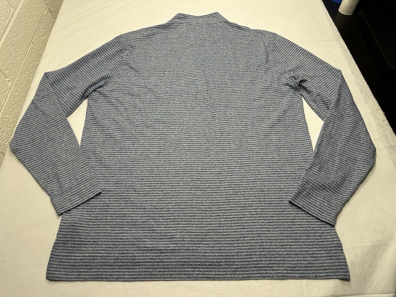 Johnnie-O Hangin’ Out Harvell 1/4 Zip Pullover Payne’s Valley Large Laguna Blue