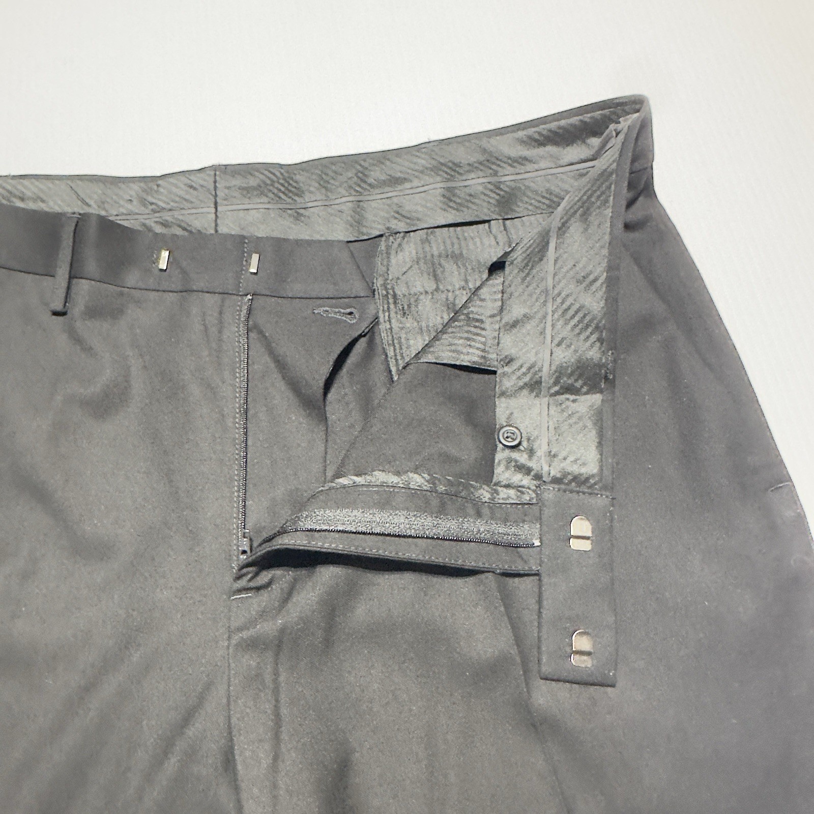 Kenneth Cole Reaction Men’s Dress Pants Size 40×30 W40 L30 Black WPL 386 NWT