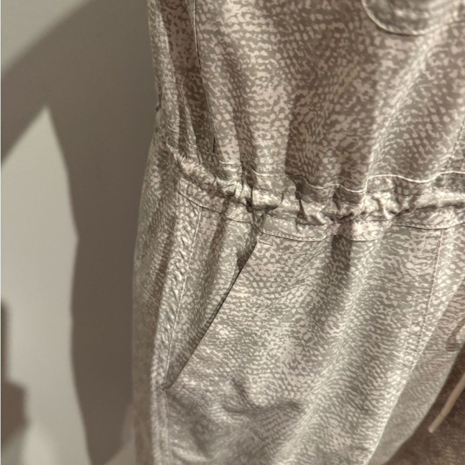 Athleta | Zuma Light Gray Long Sleeve athletic dress size XS