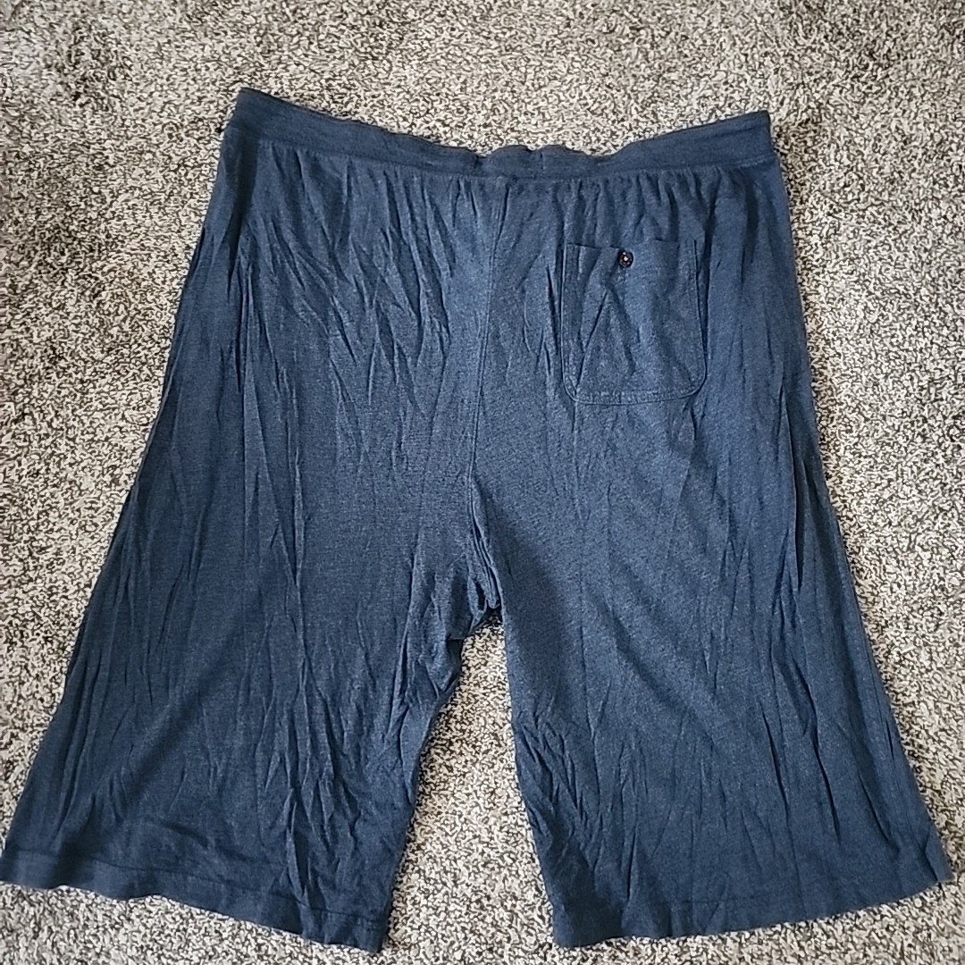 Tommy Bahama Men’s Shorts With Pockets Size XLT Blue