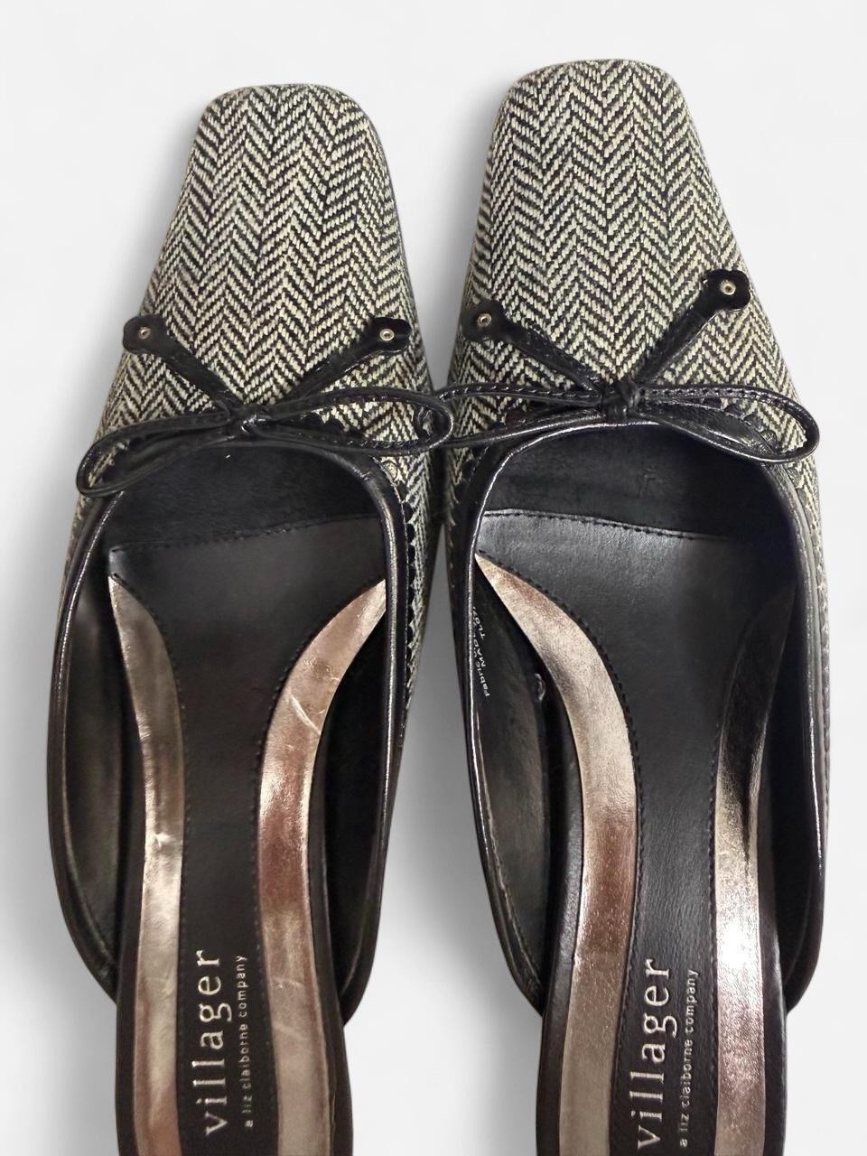 Villager Black/Beige Fabric/Leather Herringbone Square Toe Slip On Mule Bow
