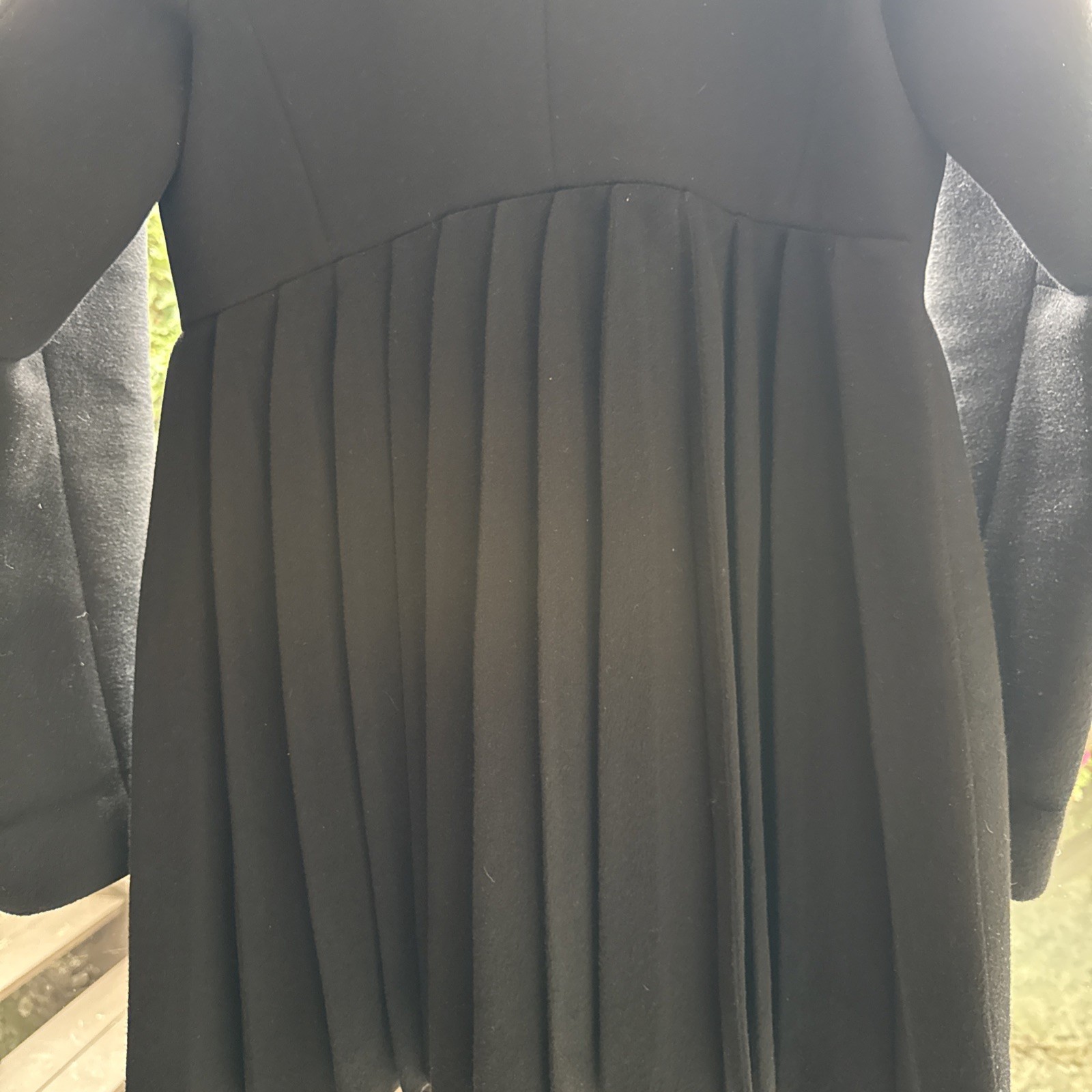 Black Coat, Sz 10, Made In England,90%virgin Wool,10shmere