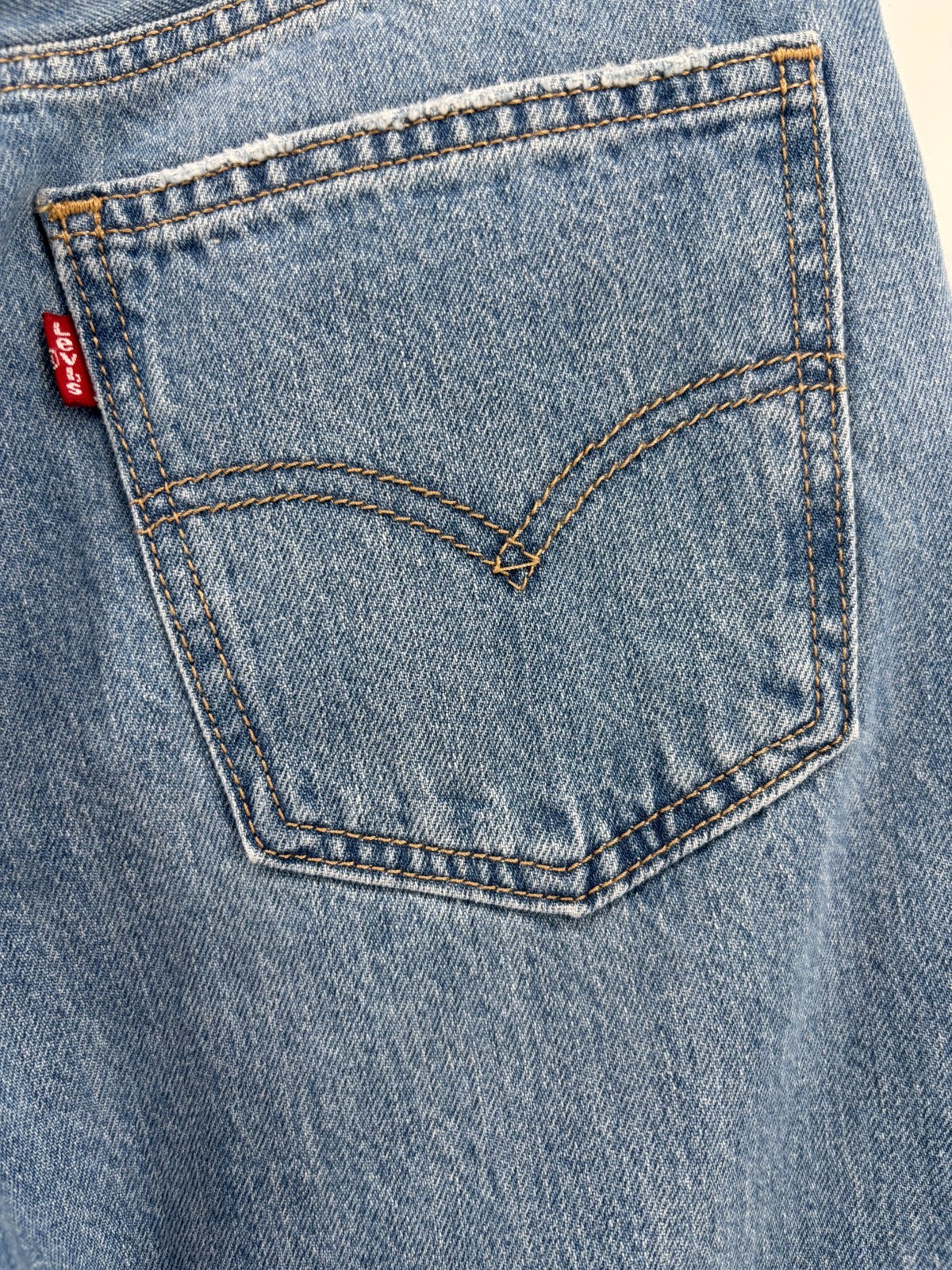 Levi’s Low Pro Straight Leg Jeans Womens Blue Denim Distressed Mid Rise 25 NWT