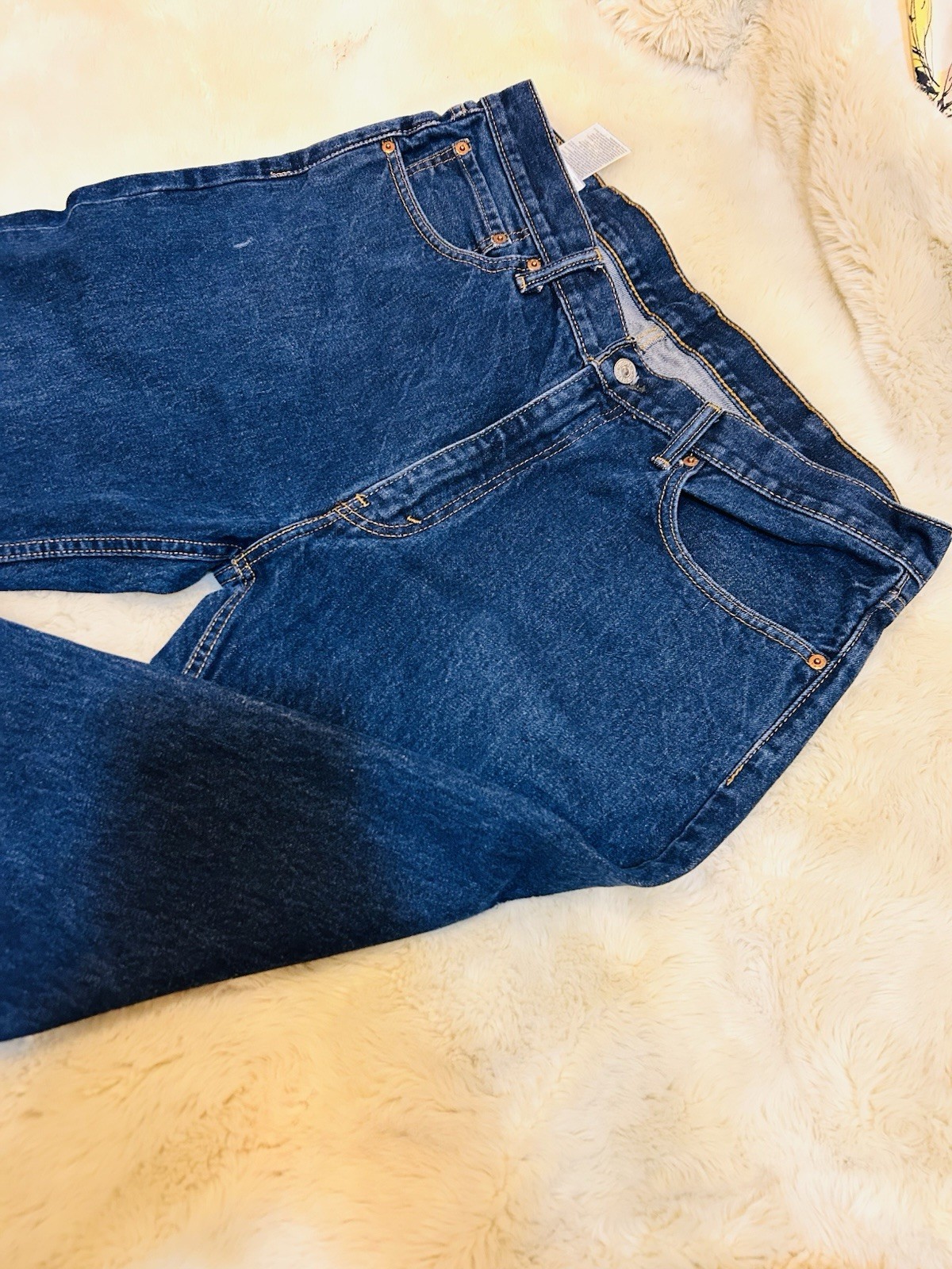 Levi’s Men’s Blue Straight Leg Regular Fit Denim Jeans 5-Pocket Button Fly