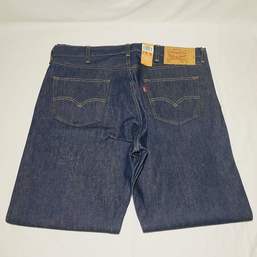NWT Levi’s 501 Men’s Original Shrink To Fit Button Fly Dark Wash Jeans 38×32
