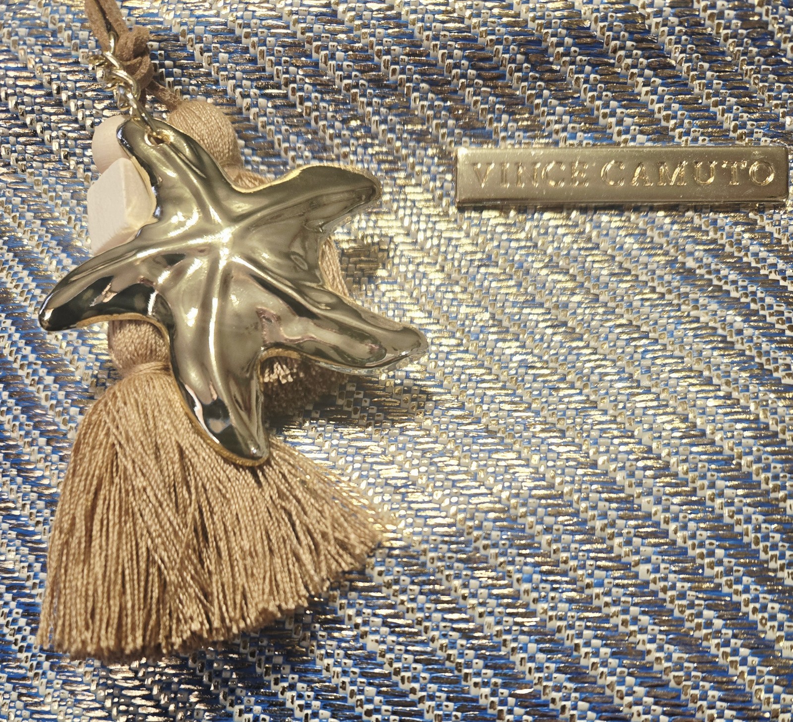NEW Vince Camuto Blue Pouch Clutch with Seashell Bag Charm Dimensions 10″x7″x3″