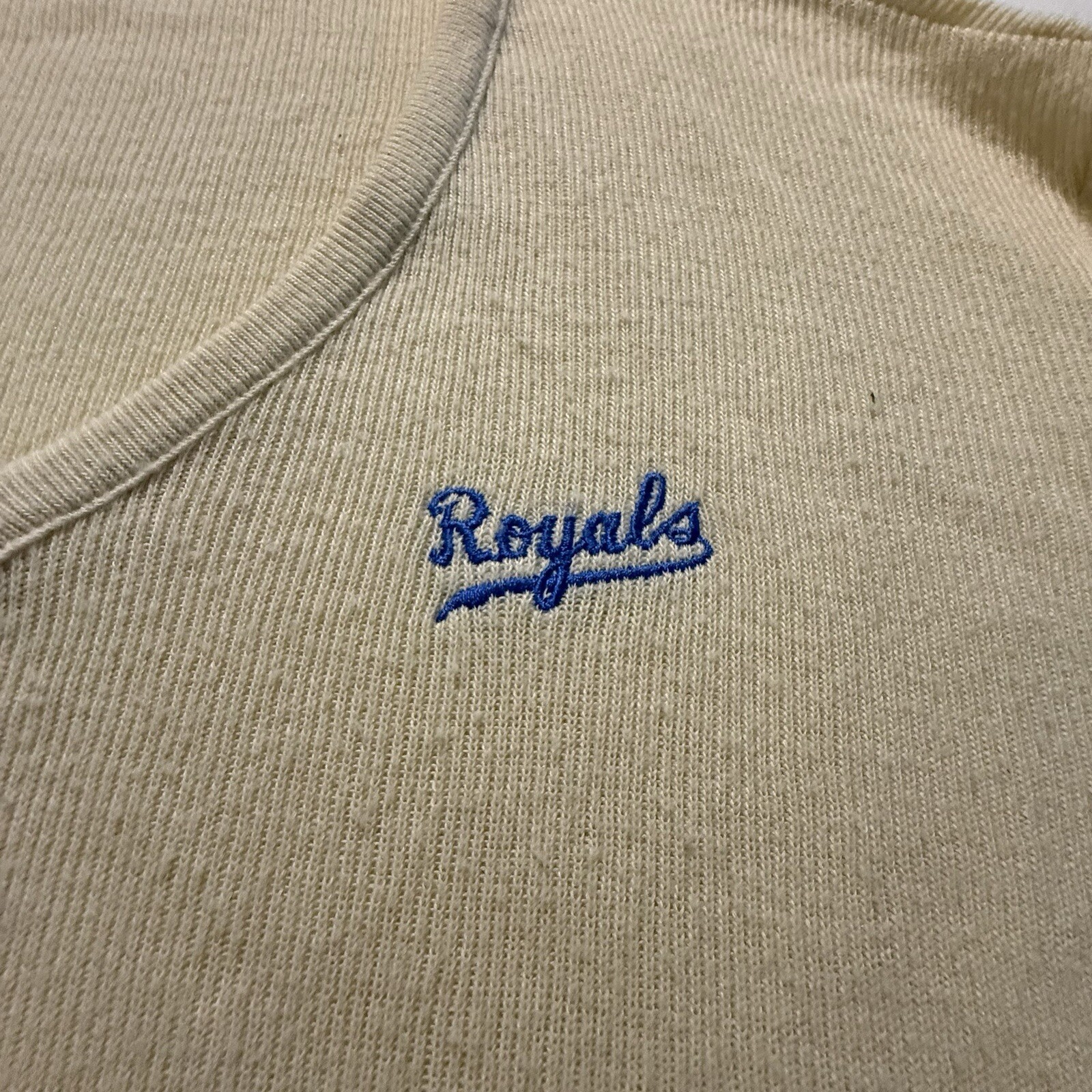 Vintage Kansas City Royals Lancer Sweater Men’s Large V-Neck Beige Pullover