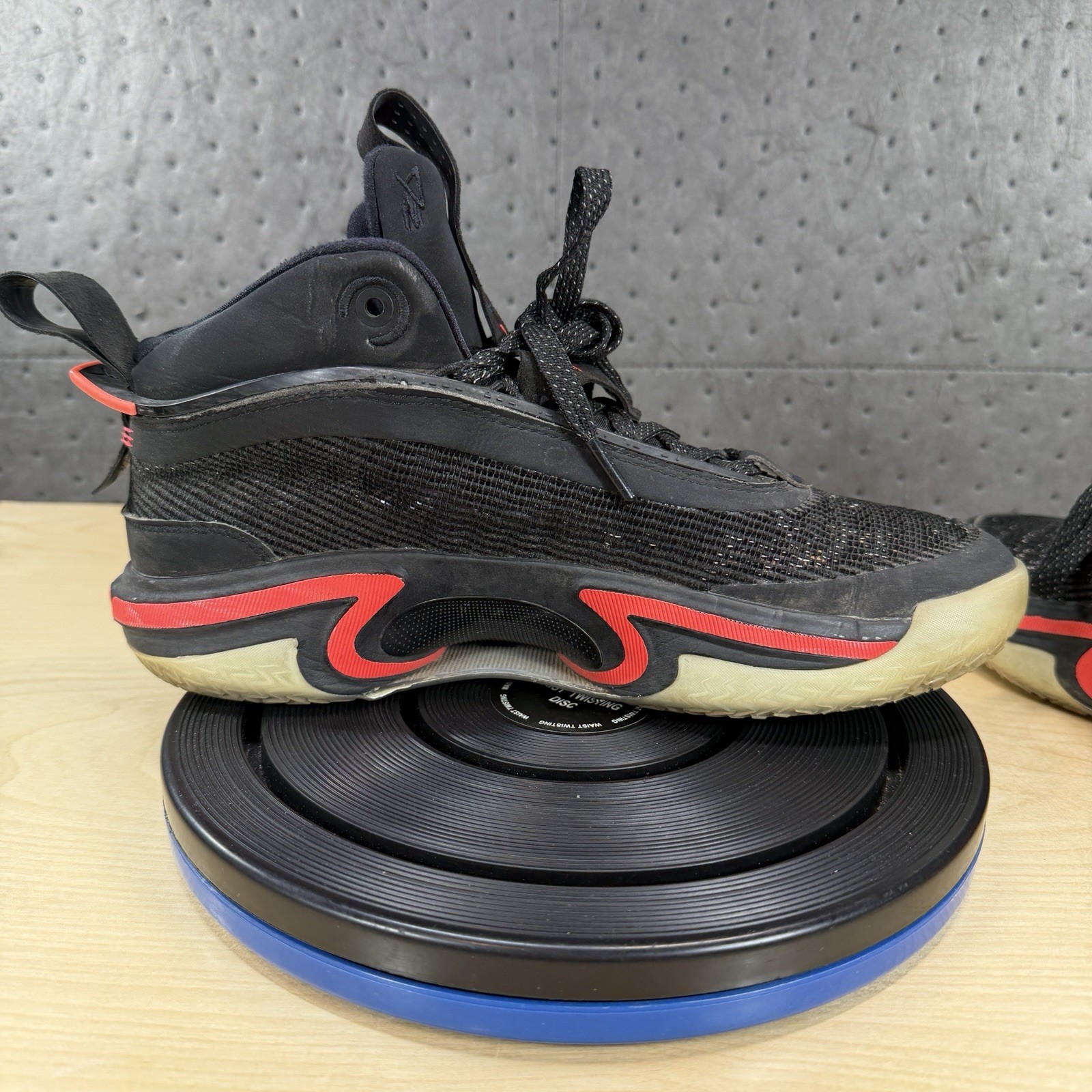 Jordan Air Jordan 36 Shoes Men Size 8.5 Black Infrared Basketball CZ2650-001