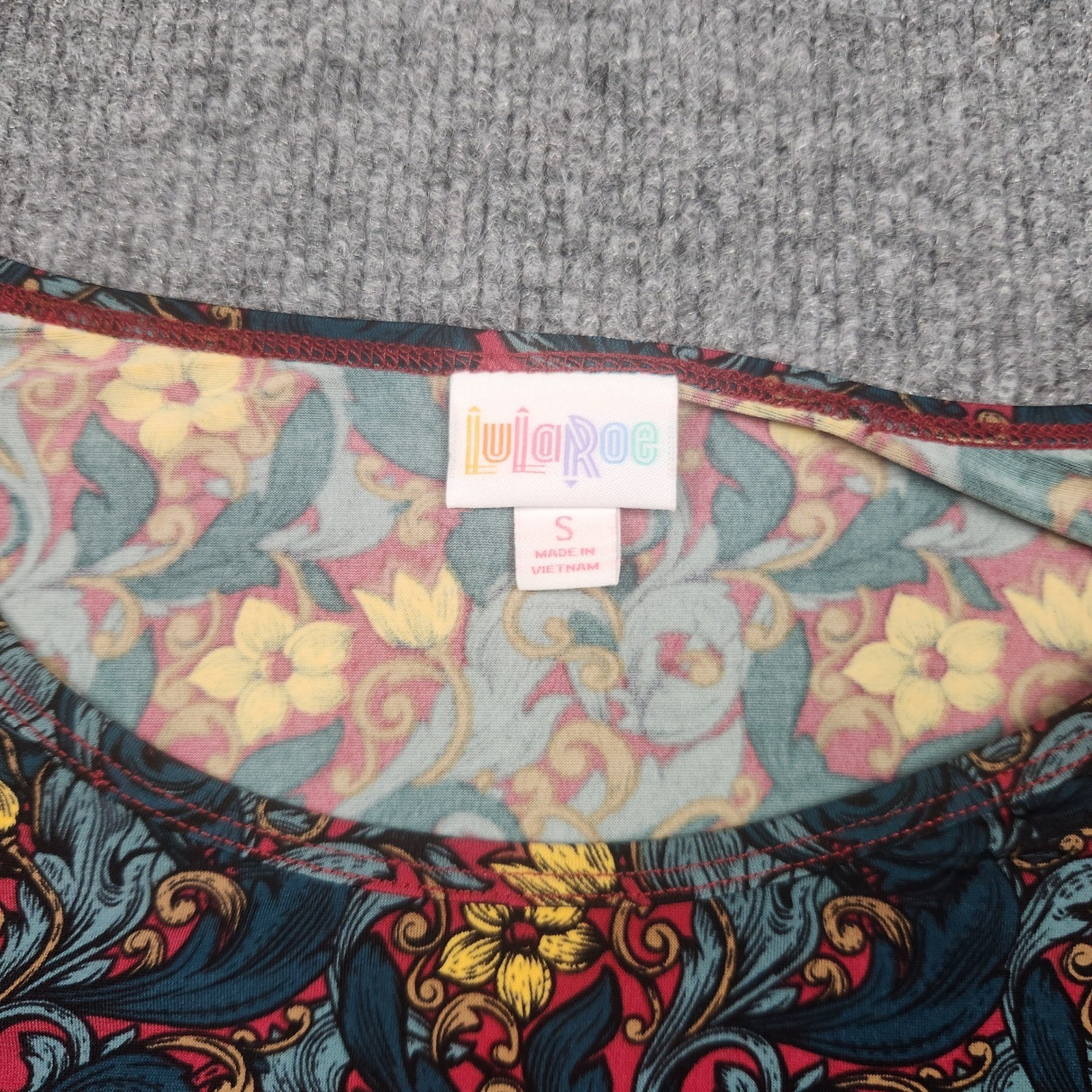 LuLaRoe Irma Tunic Top Womens Small Red Yellow Blue Floral Damask Short Sleeve