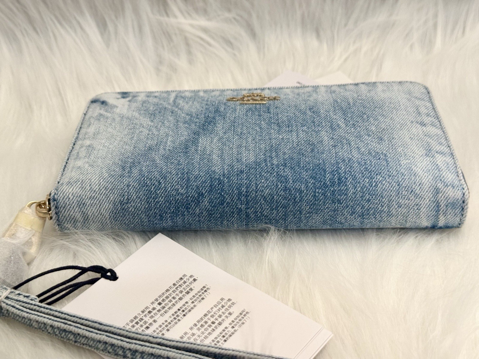 NWT Coach Long Zip Around Wallet In Loved Denim CEC21 in Gold Light Indigo