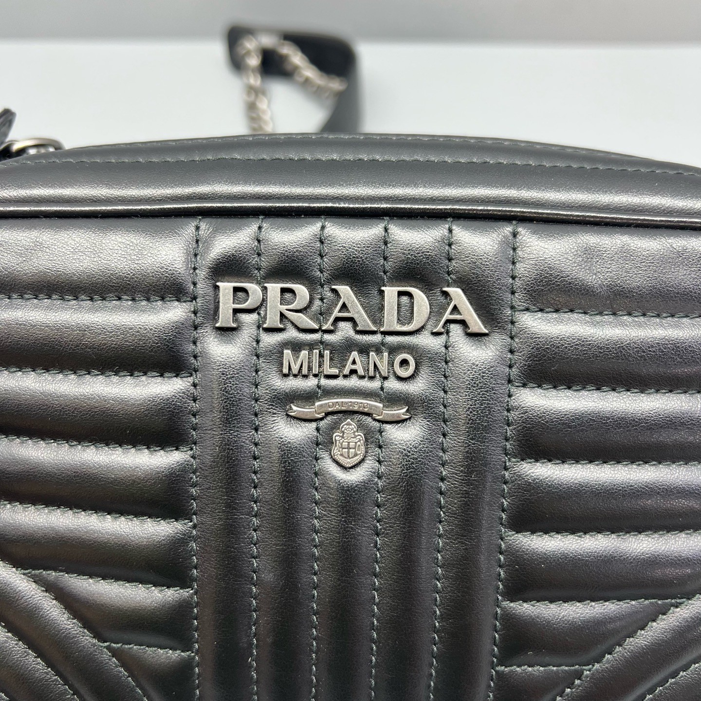 Prada Pre-Owned Authentic Camera Bag Black 21*16*8cm Free Tracked Shipping