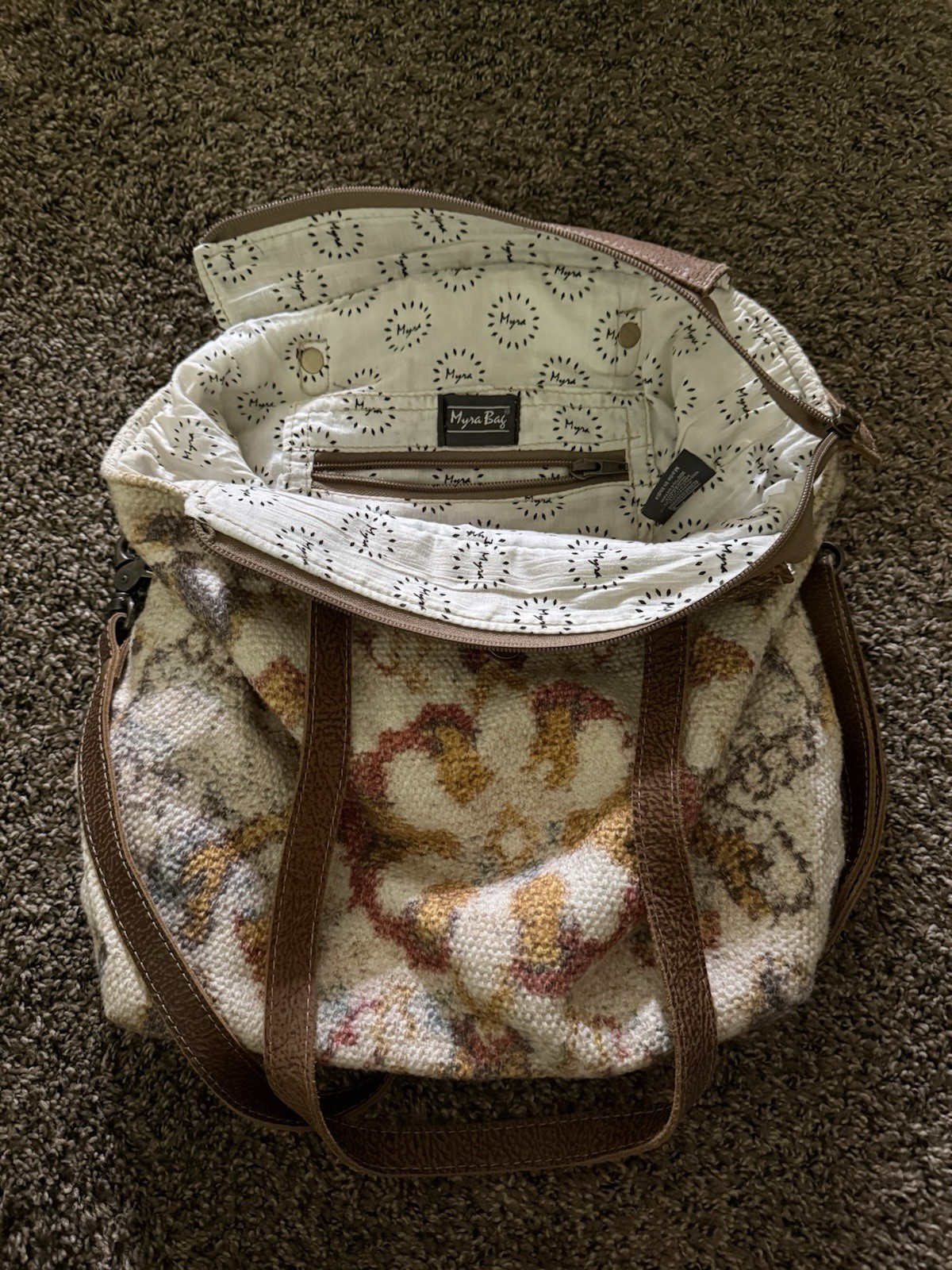 Myra Bag Large Western Horse Tote Multicolor Zip Lined Inner Pockets Strap