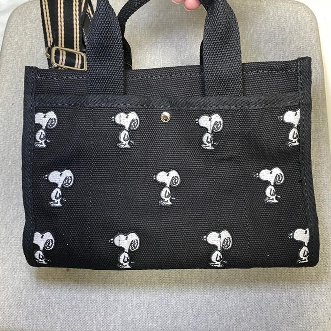 Coach X Peanuts Cargo Tote Bag 26 With Snoopy Print