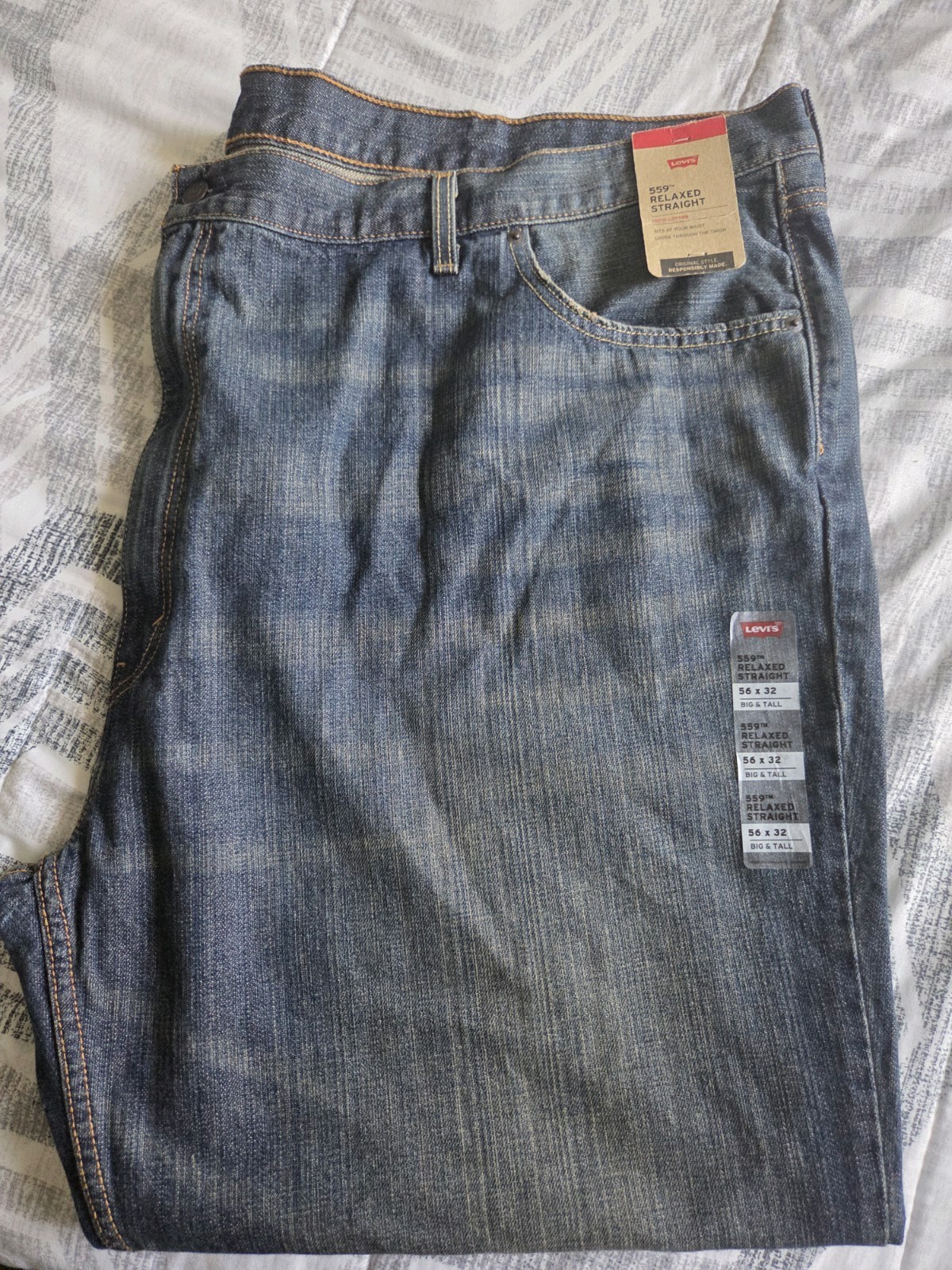 Levi’s Men’s Relaxed Fit Straight Leg Blue Denim Jeans Big & Tall NWT 56×32