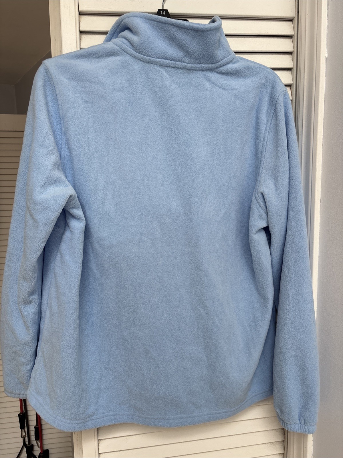 Land’s End Woman’s Sky Blue Long Sleeve Pullover With Front Pouch