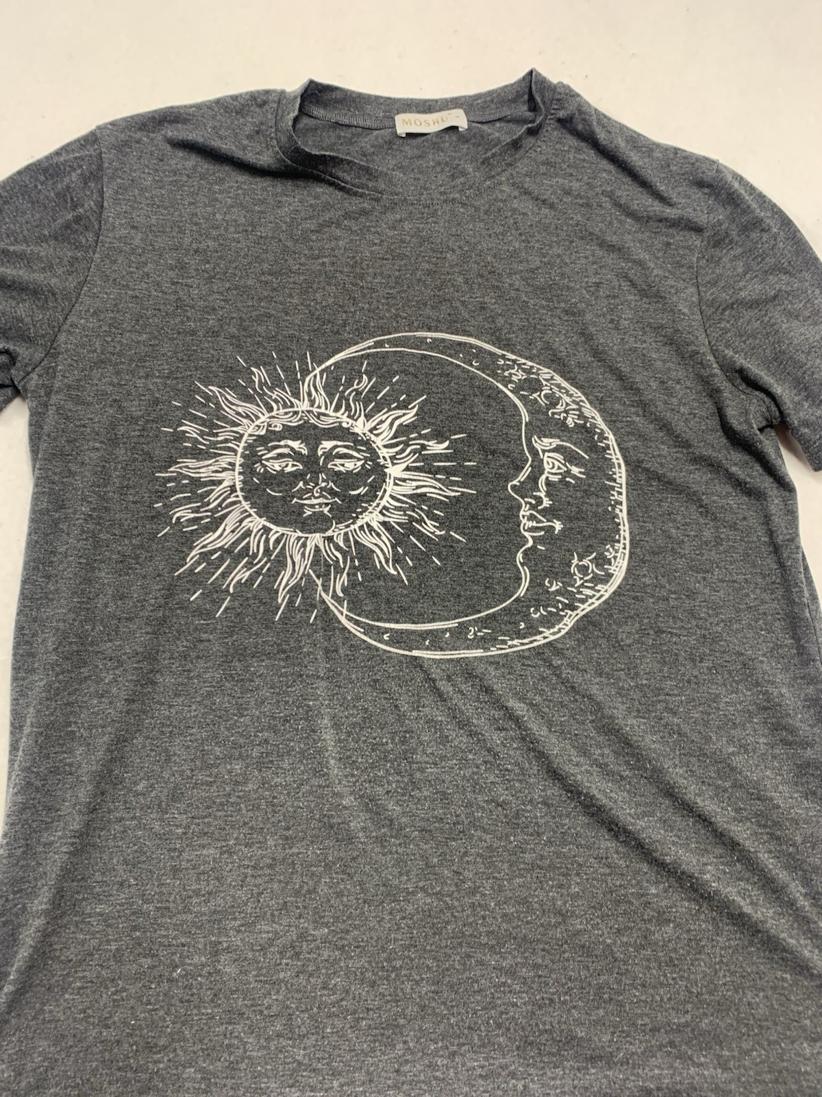 Moshu Womens Large Gray Sun Moon Celestial Graphic T-Shirt Soft Sleep Cozy