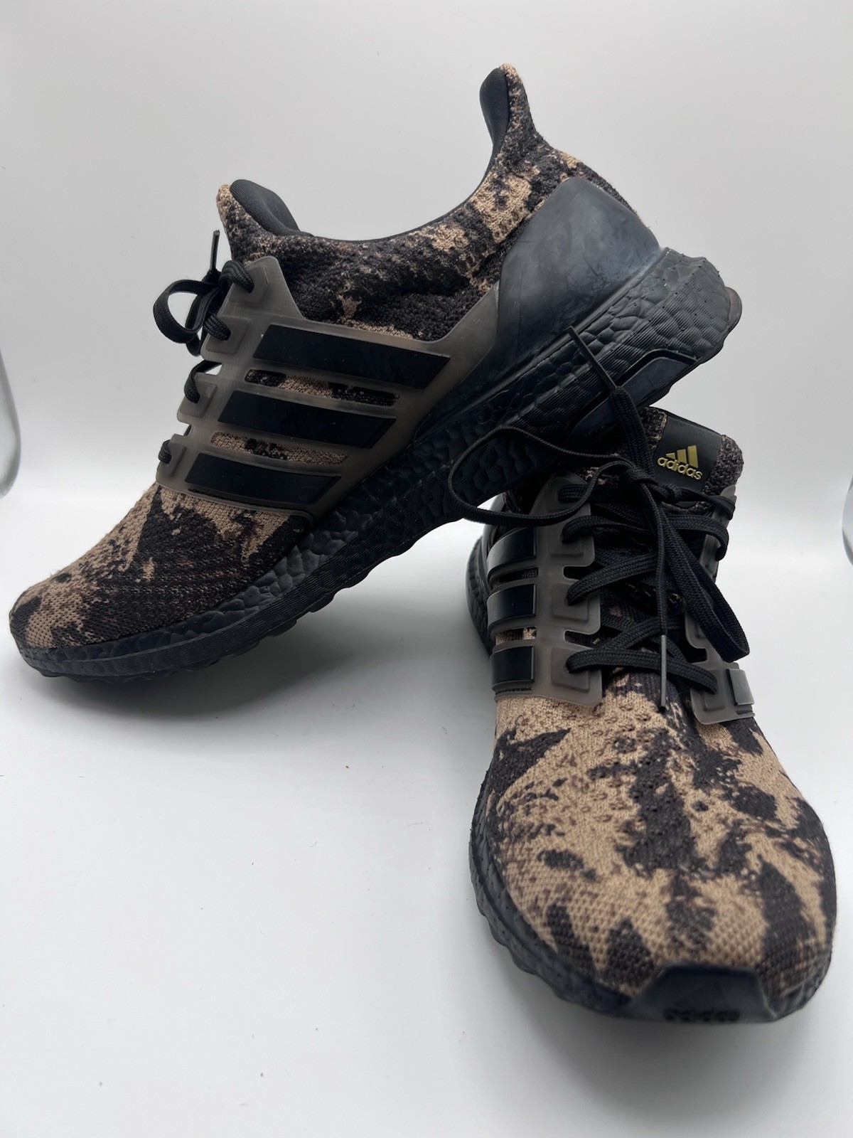 adidas UltraBoost Men’s Low Top Lace Up Running Sneakers Brown/Black Camo