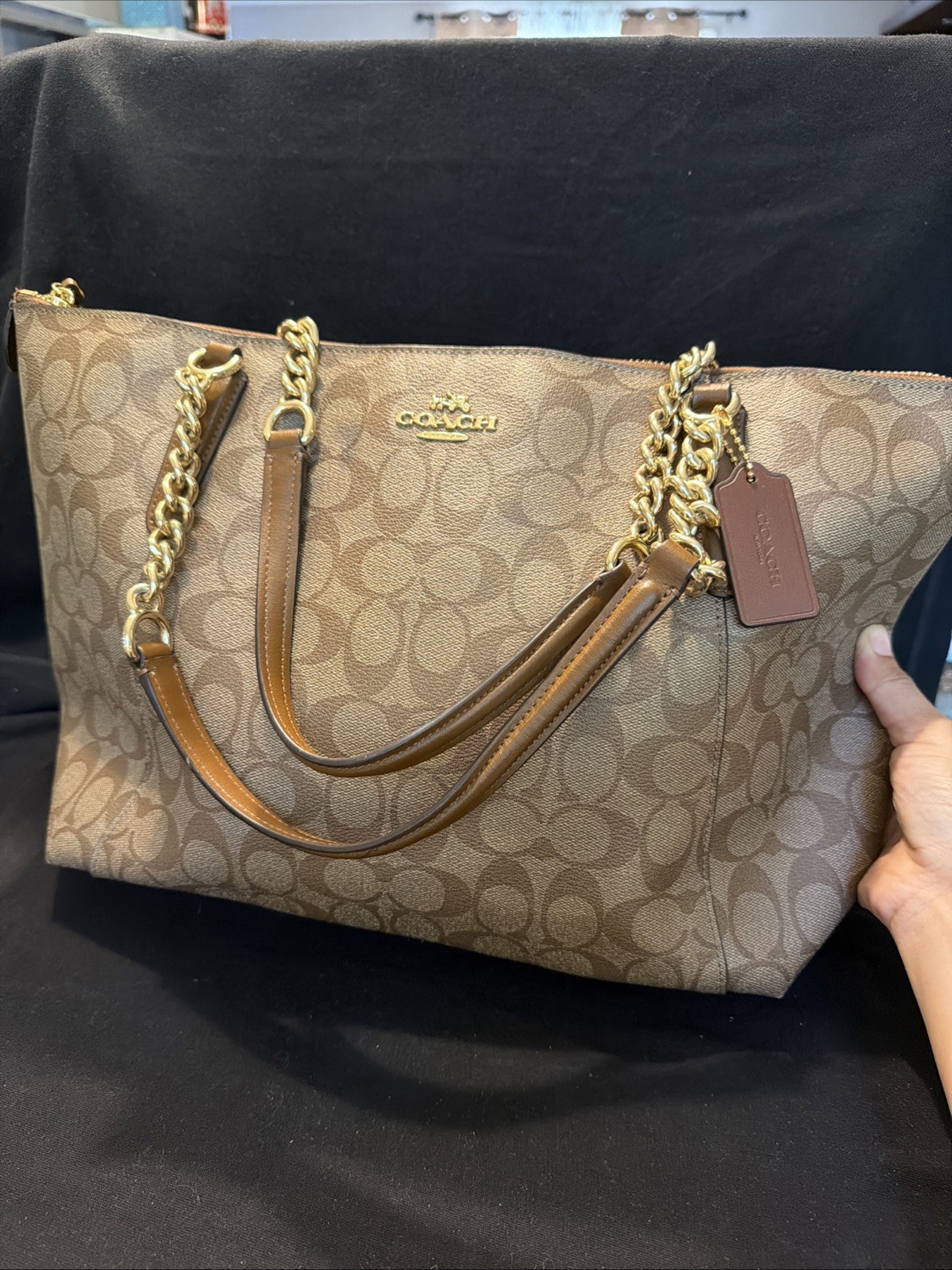 COACH Ava Chain Tote Light Khaki Chalk Leather Spacious Handbag See Pictures!