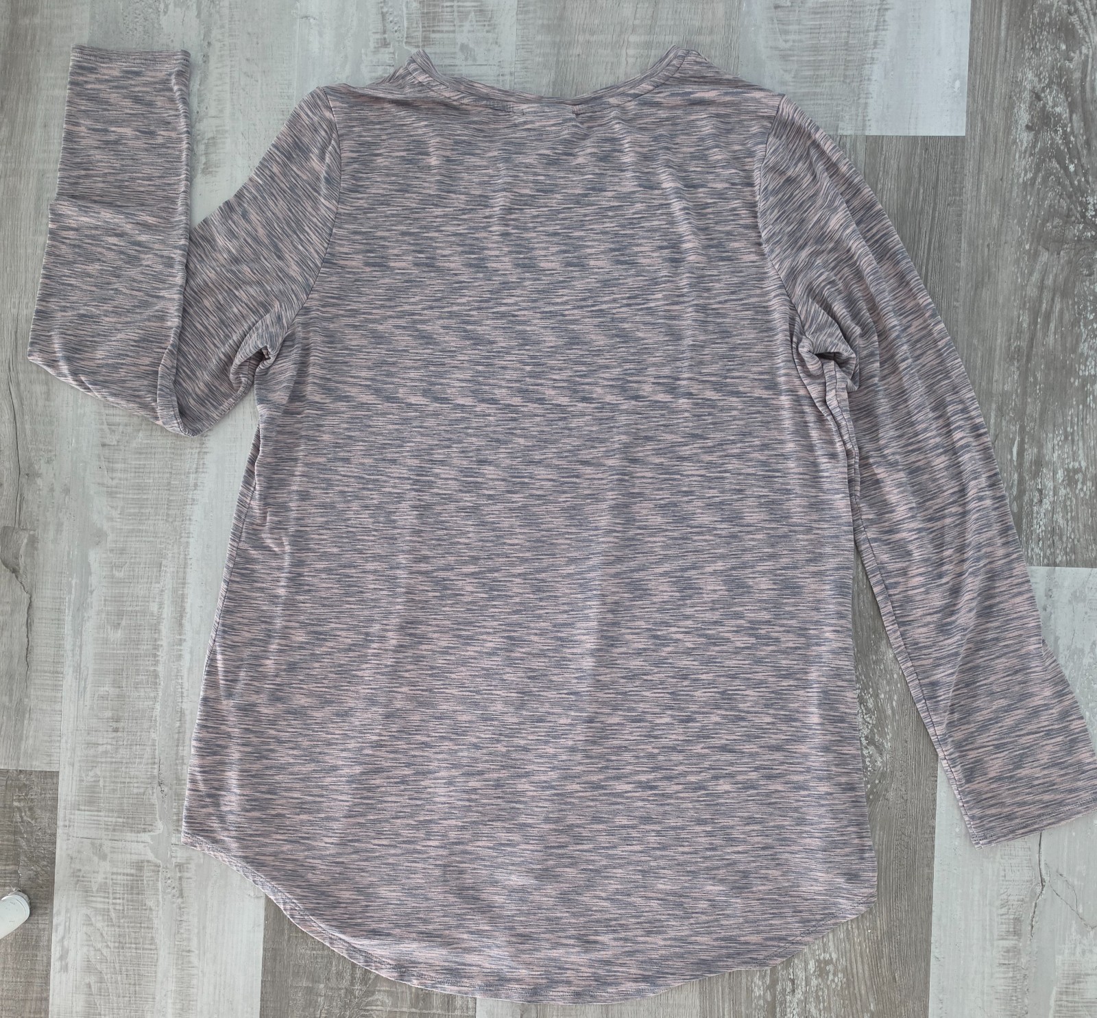LOGO LAYERS gray marbleized long-sleeve round-neck stretch pullover shirt (L)