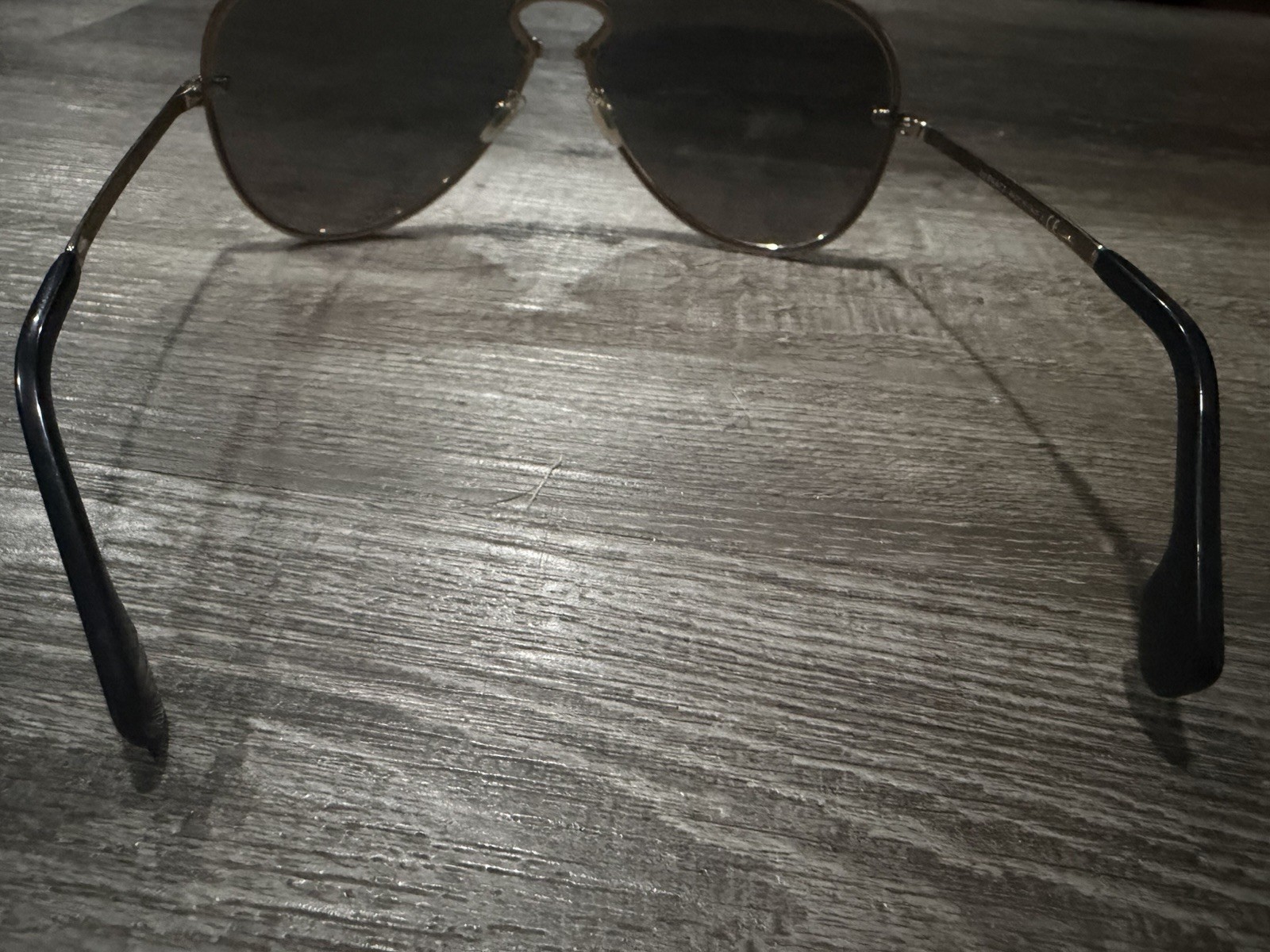 Versace Men’s Gold Sunglasses VE2243 10026G 43mm Used No Case Made In Italy