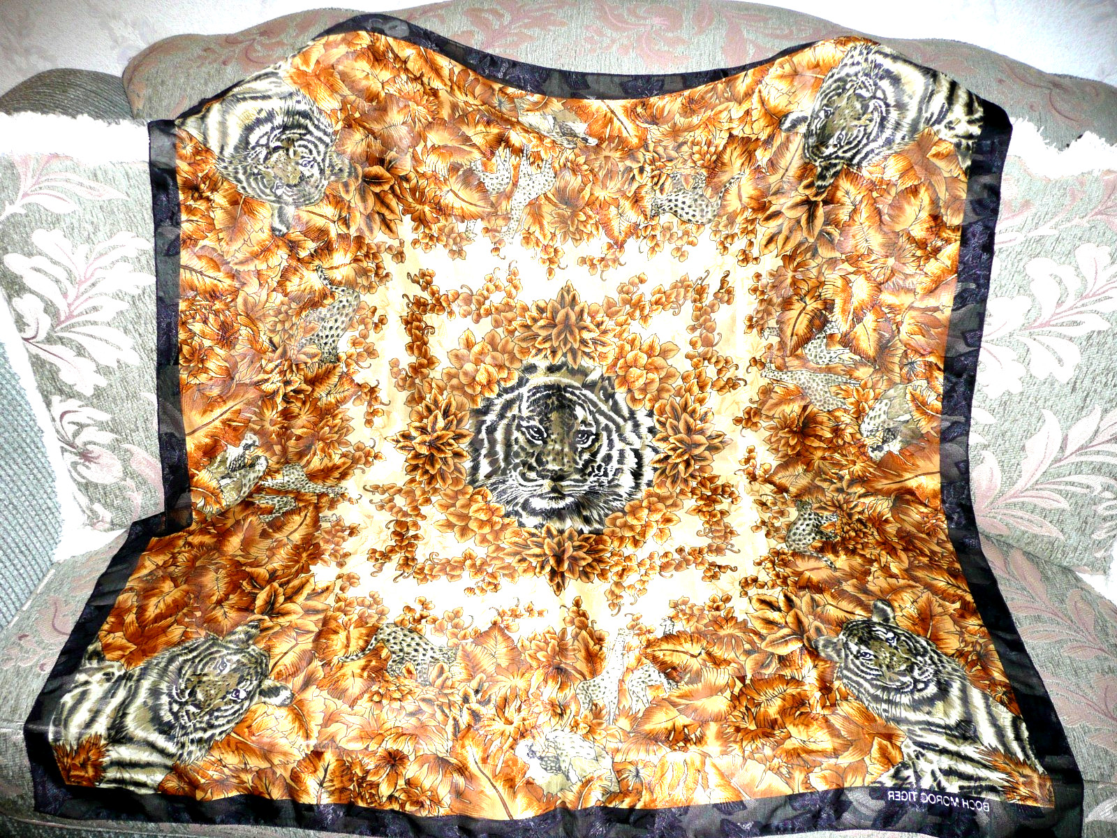 ANTIQUE GOLDEN BRONZE POLYSTER ANIMAL BIRDS TIGER SHAWL SCARF 1970 40″x 40″