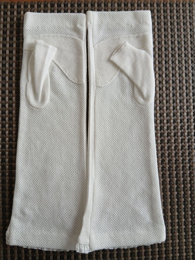 White Arm Cover 11.4in AntiSlip Grip SemiLong Japan