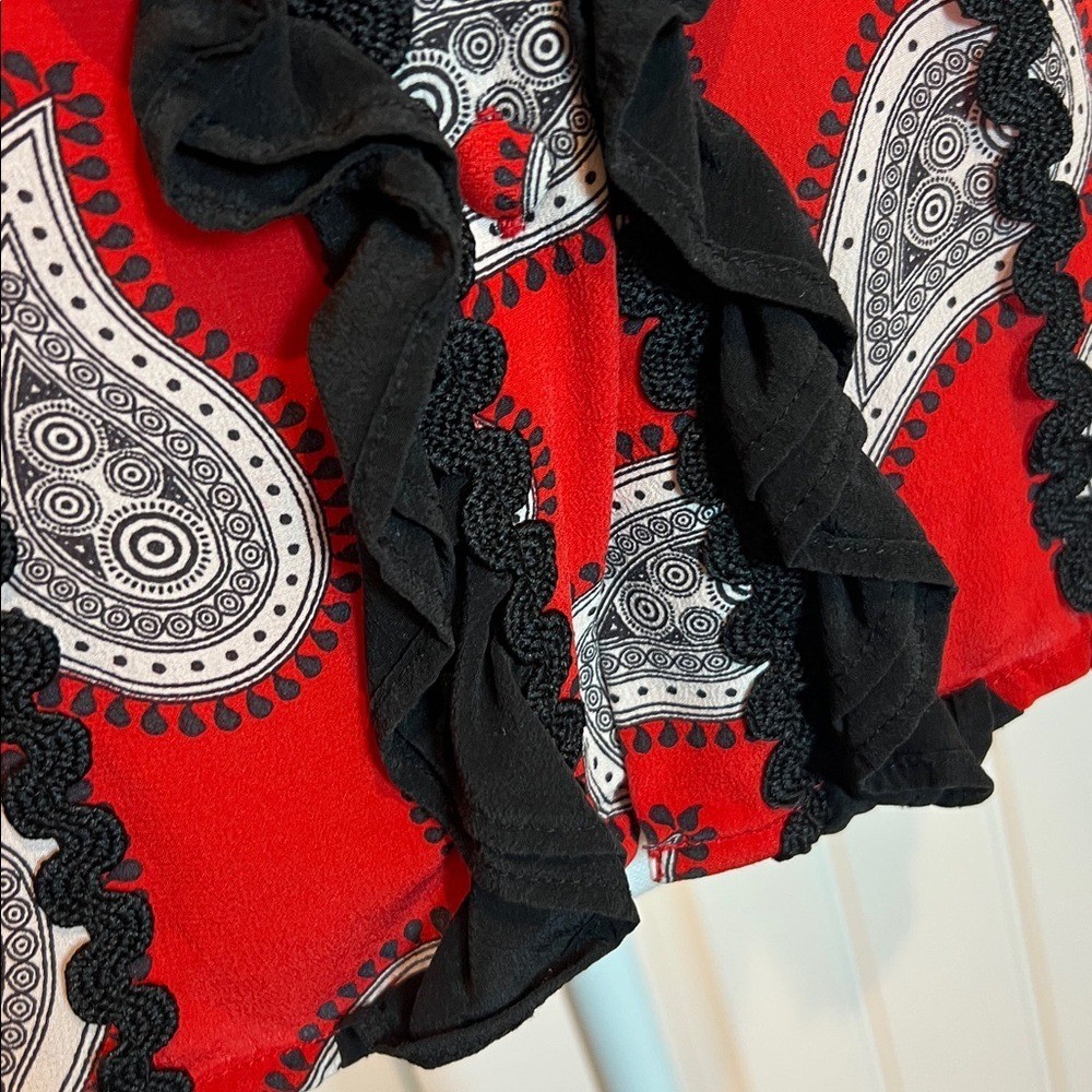 Dodo Bar Or Red Black Paisley Silk Blouse 40 6/8 designer studded ruffle top