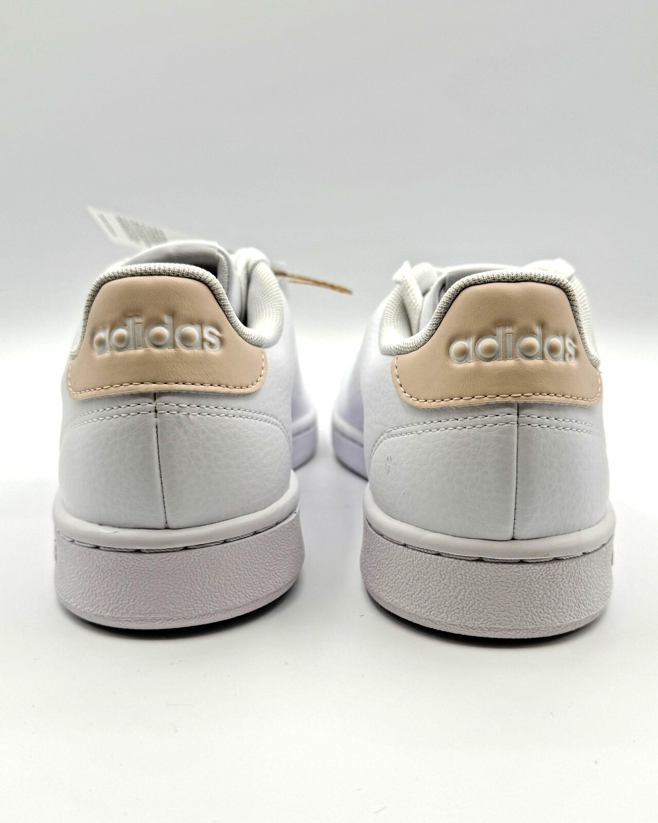 Adidas Advantage Women’s White/Putty/Mauve IE5241 – NEW [ CHOOSE SIZE]