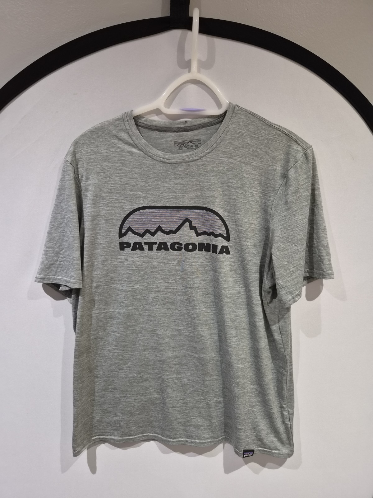 MENS PATAGONIA CAPILENE BASELAYER T-SHIRT SIZE MEDIUM