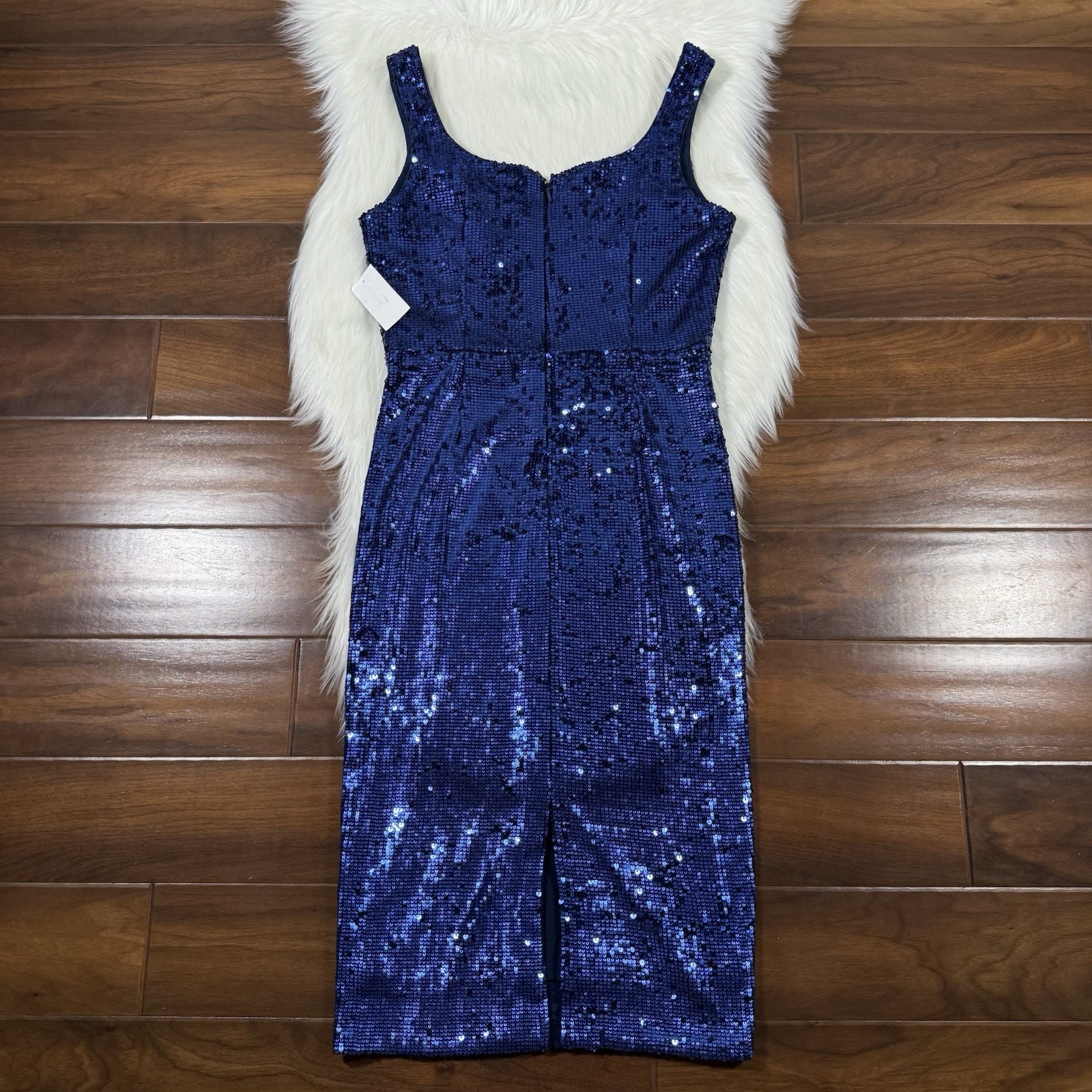 Dress the Population Size Medium Blue Sequin Sloane Sleeveless Sheath Dress