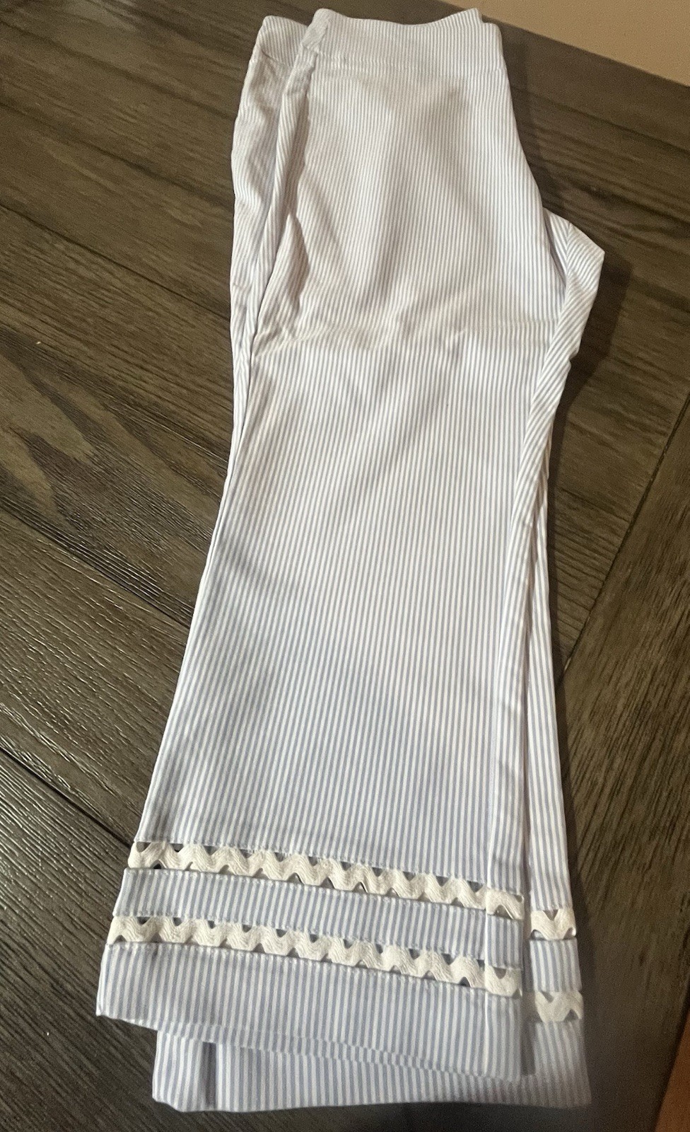 Crown & Ivy Blue/White Striped Flat Front capri Women Plus Size