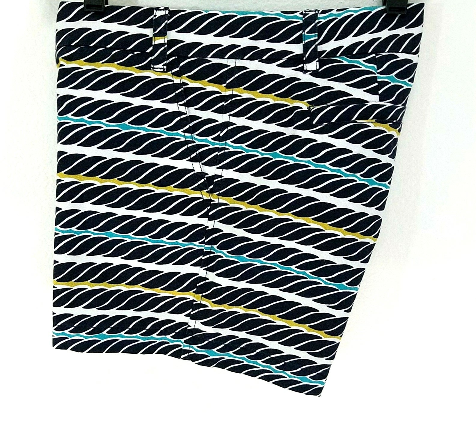 J. CREW Chino Shorts Navy Blue Multicolor Wave Stripe Print Women’s 6 NEW $59.50
